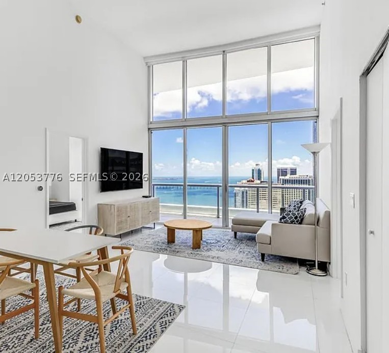 ICON BRICKELL NO TWO - Residential