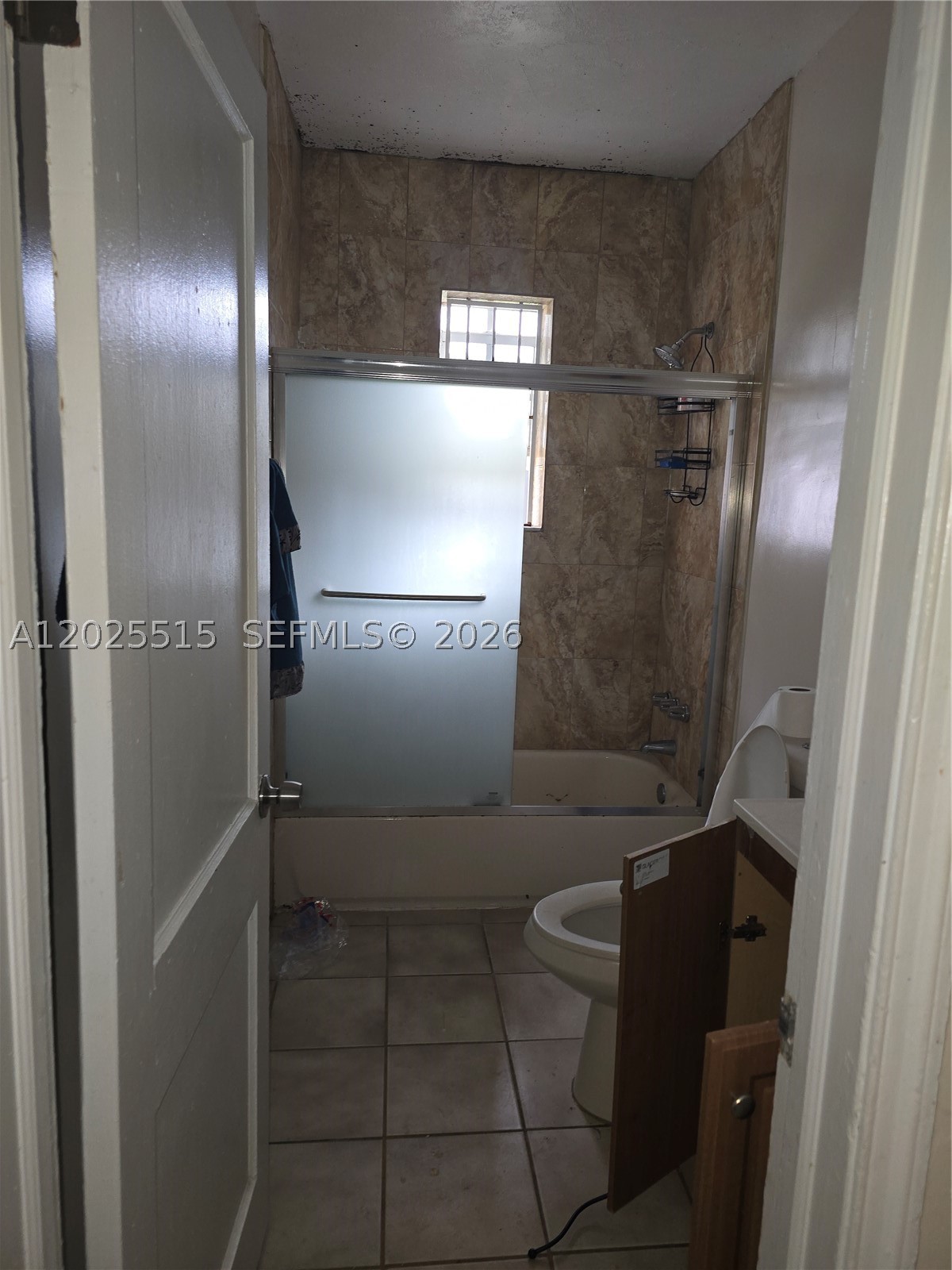 NO SILVER CREST MANORS - Residential