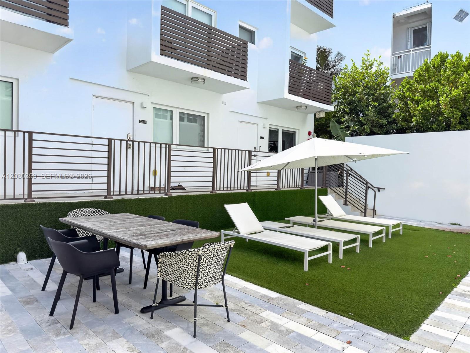 LINCOLN SUB - Residential Lease