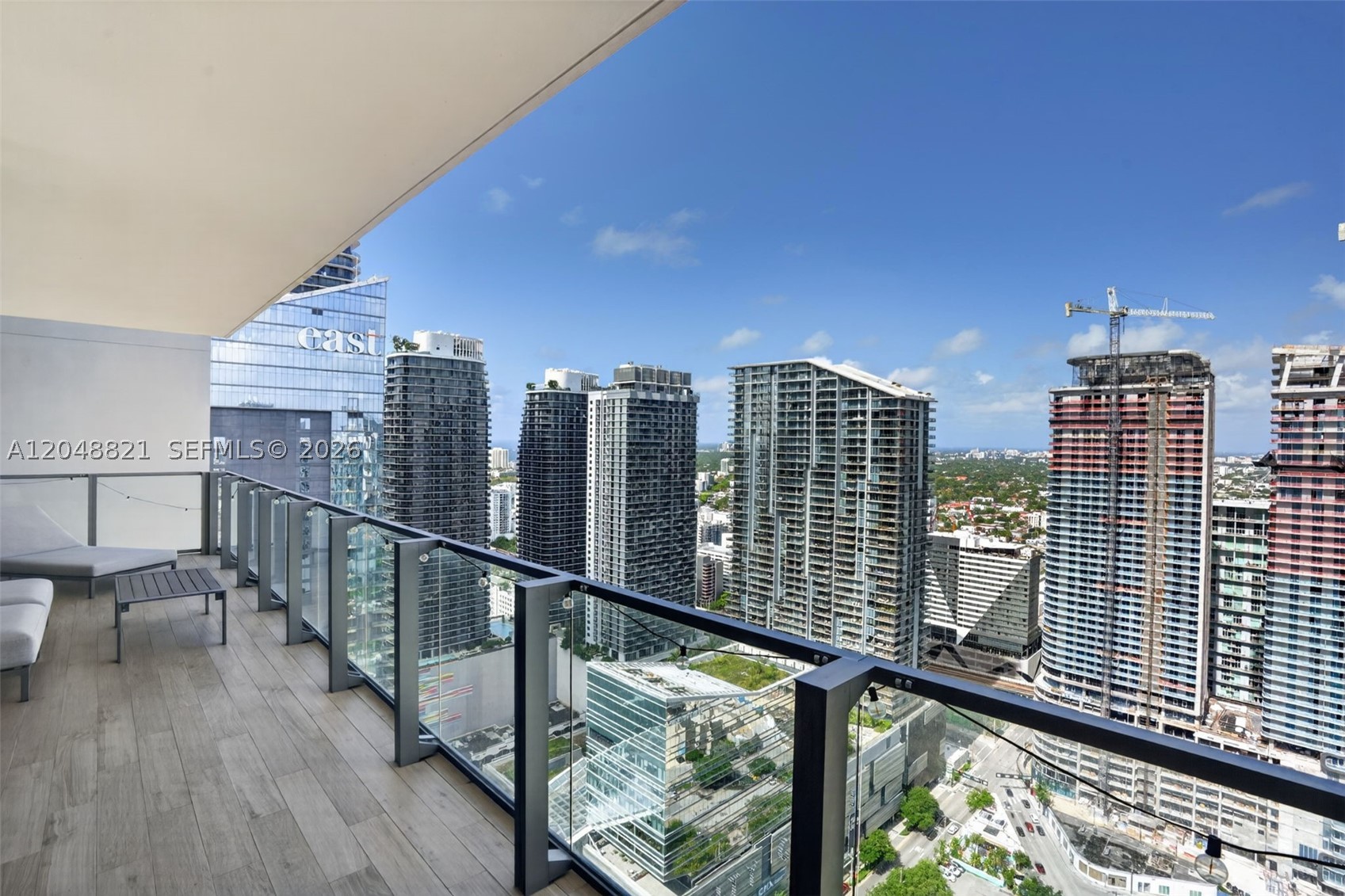 REACH CONDO - Residential Lease