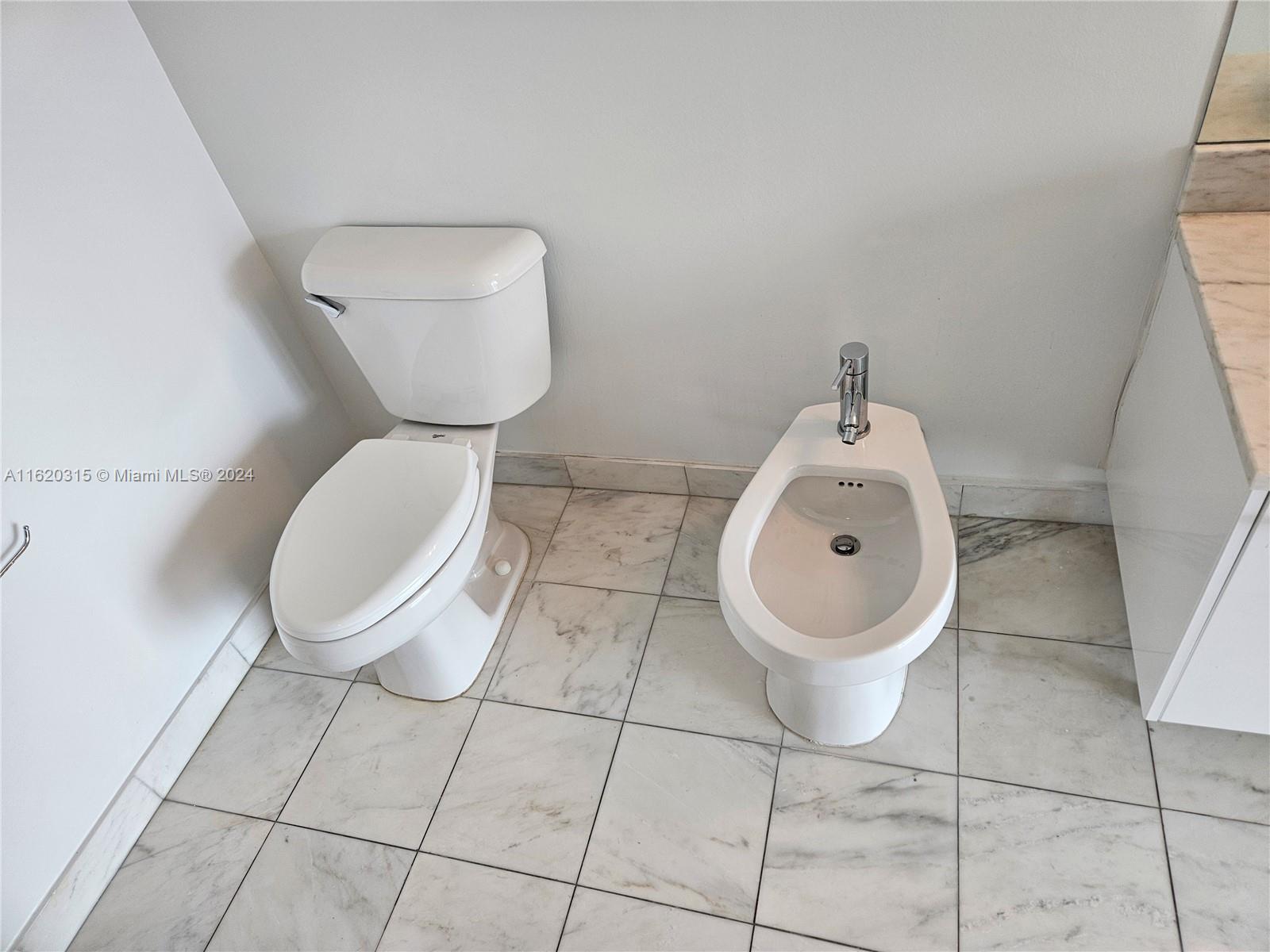 MARINABLUE CONDO - Residential