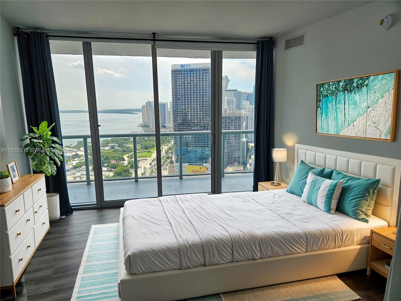 MARINABLUE CONDO - Residential
