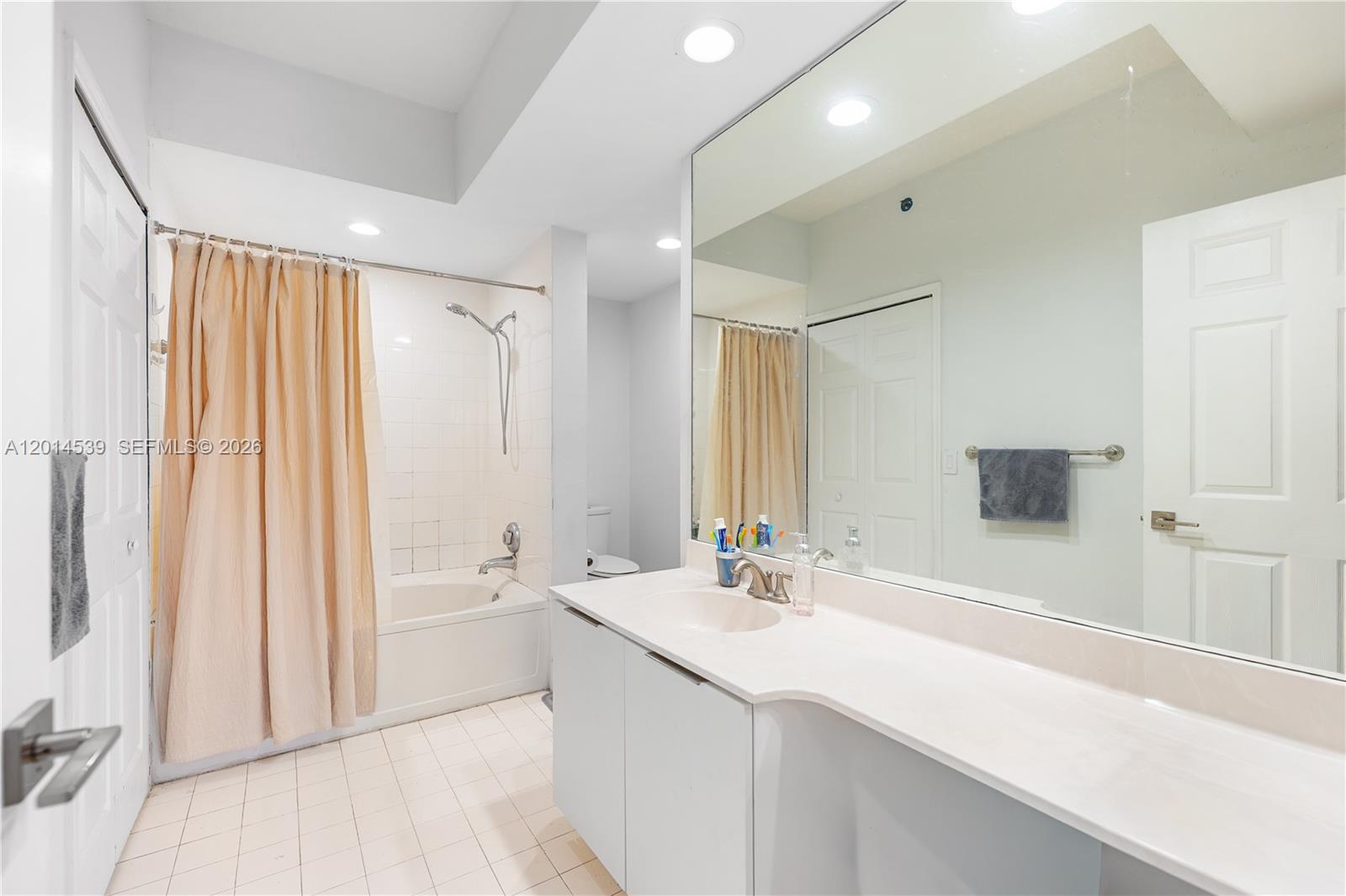 VILLAGE BY THE BAY CONDO - Residential