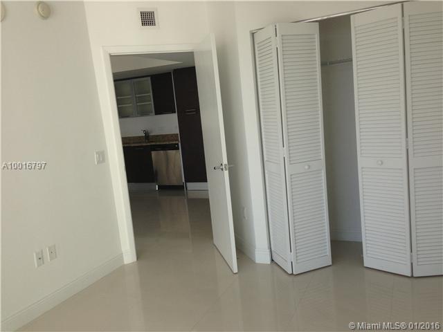 Brickell On The River S T - Residential Lease