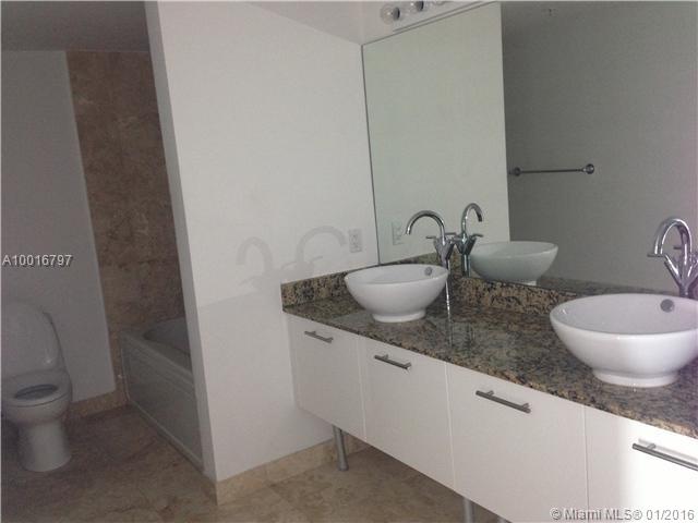 Brickell On The River S T - Residential Lease