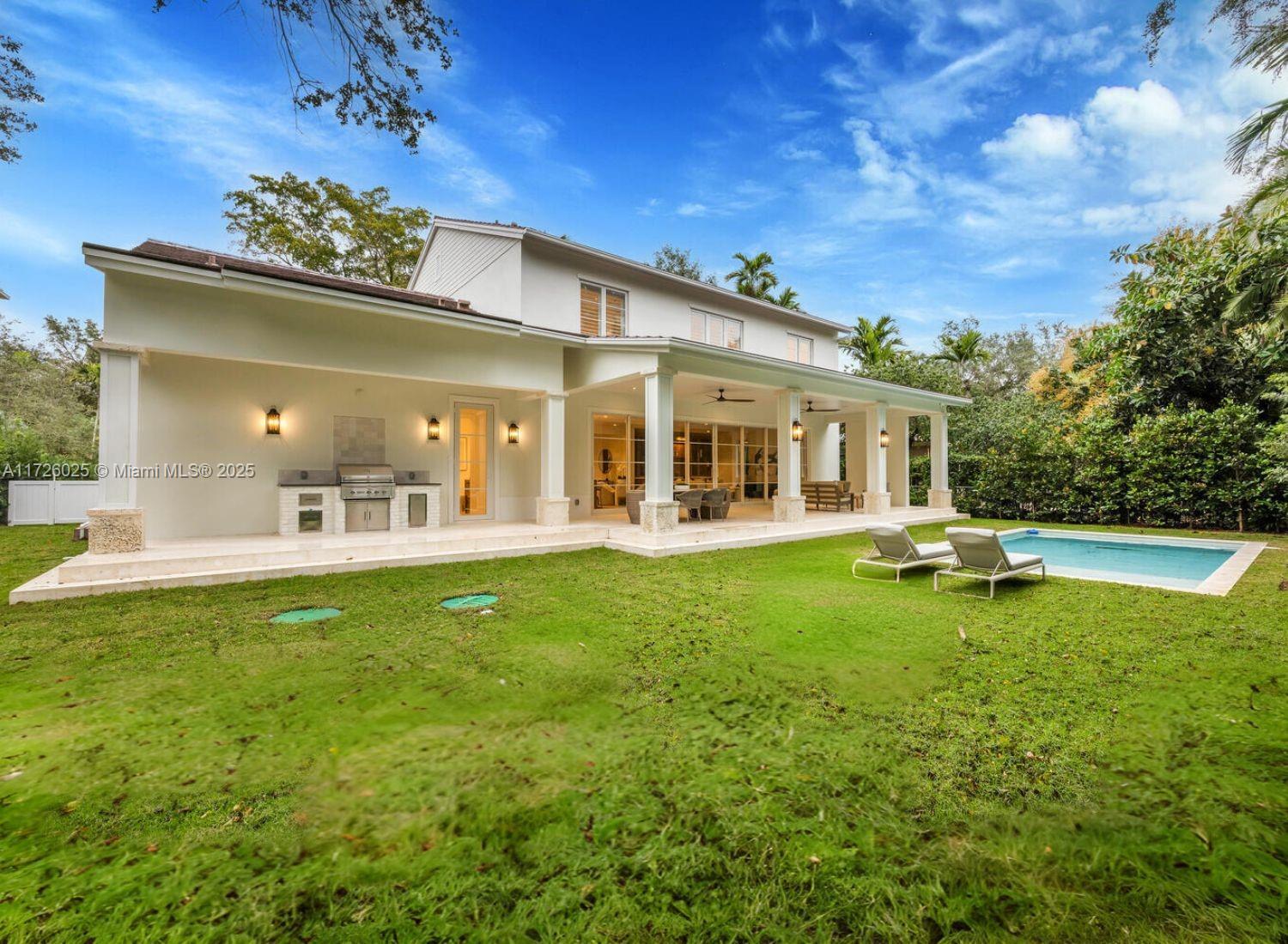 CORAL GABLES BISC BAY SEC - Residential