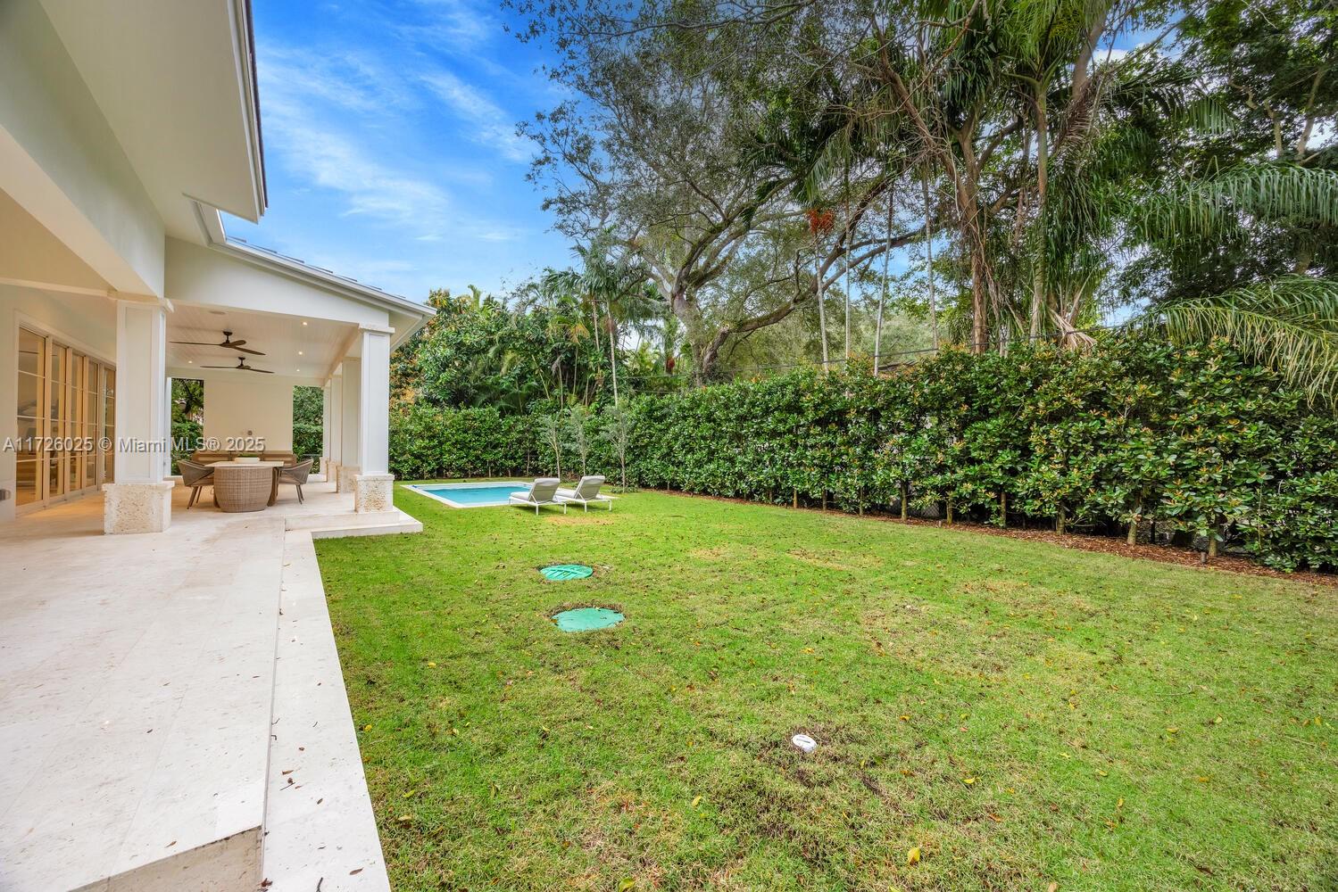 CORAL GABLES BISC BAY SEC - Residential
