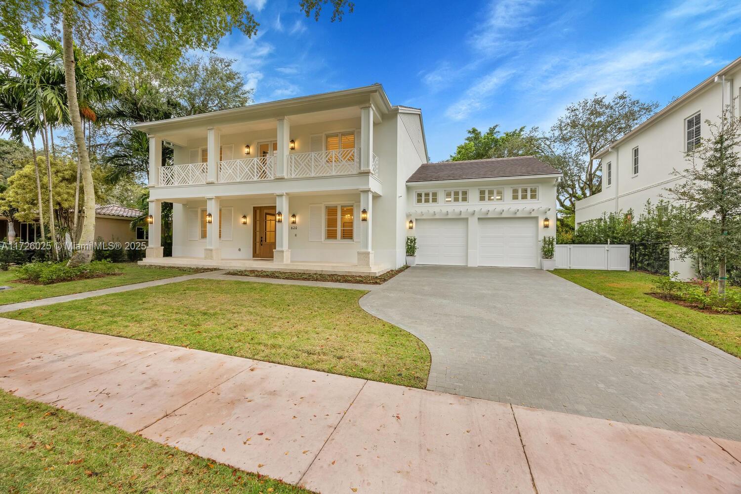 CORAL GABLES BISC BAY SEC - Residential