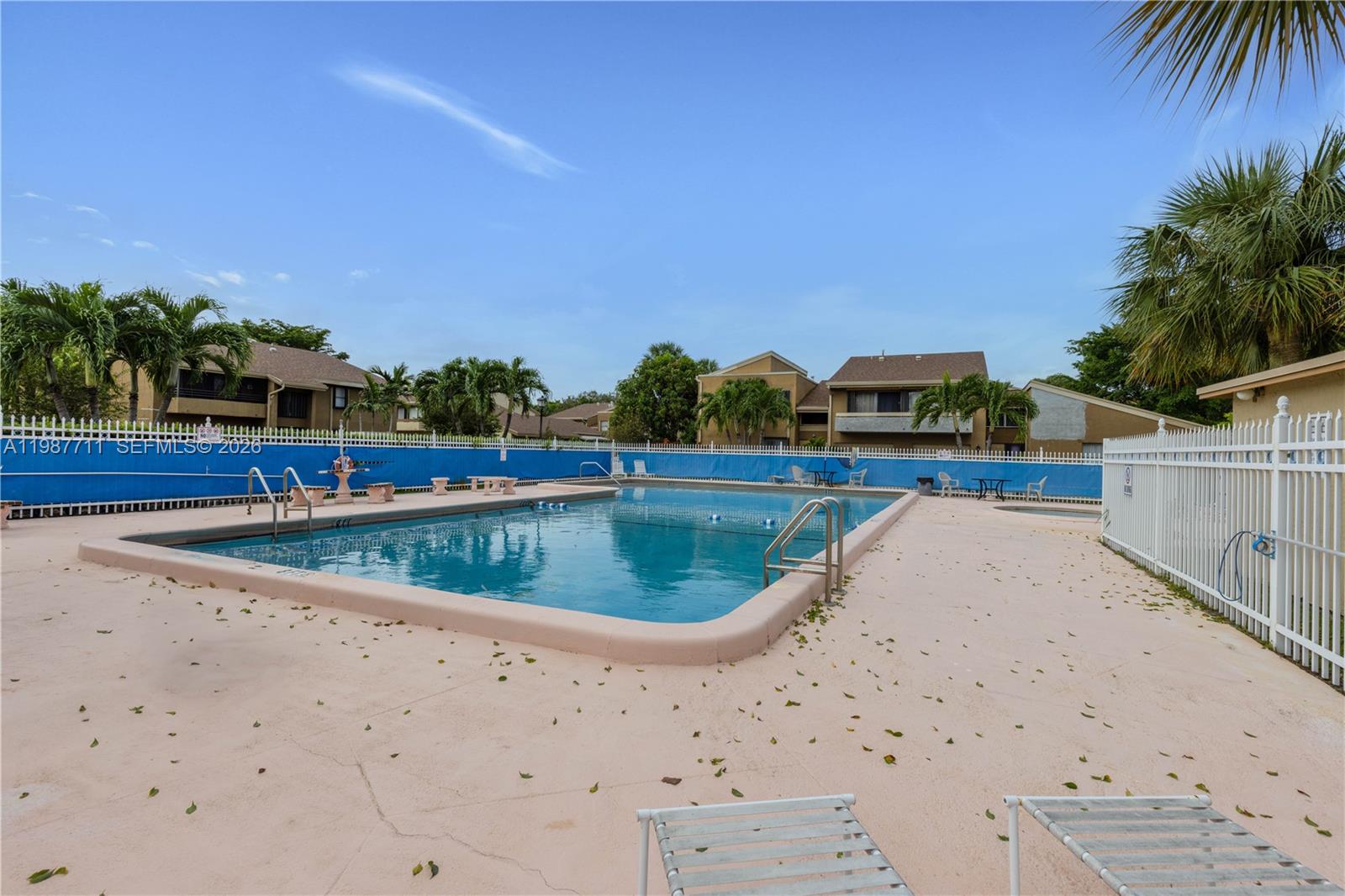 MISSIONWOOD AT MIRAMAR CO - Residential