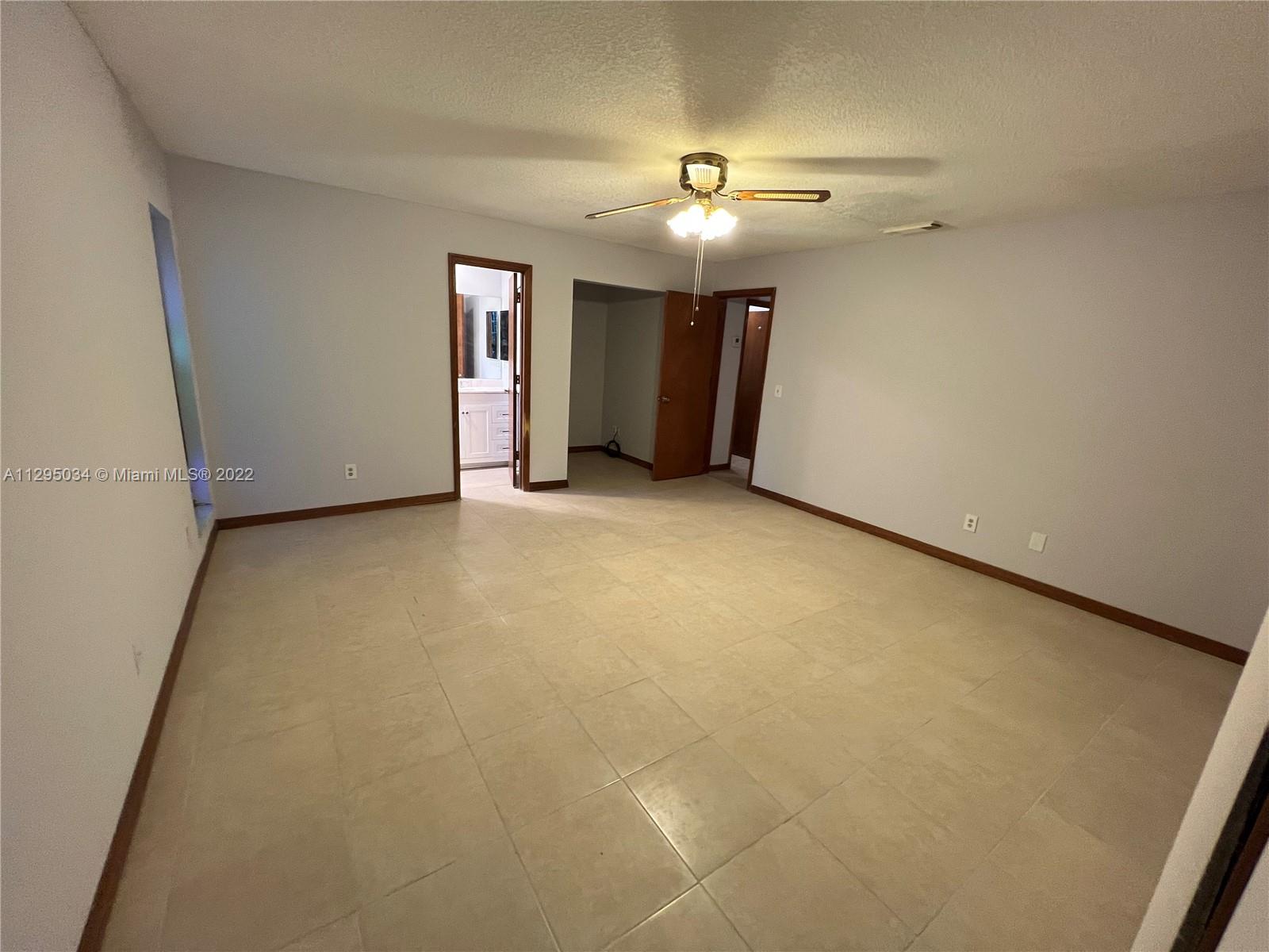 PORT ST LUCIE SECTION 11 - Residential