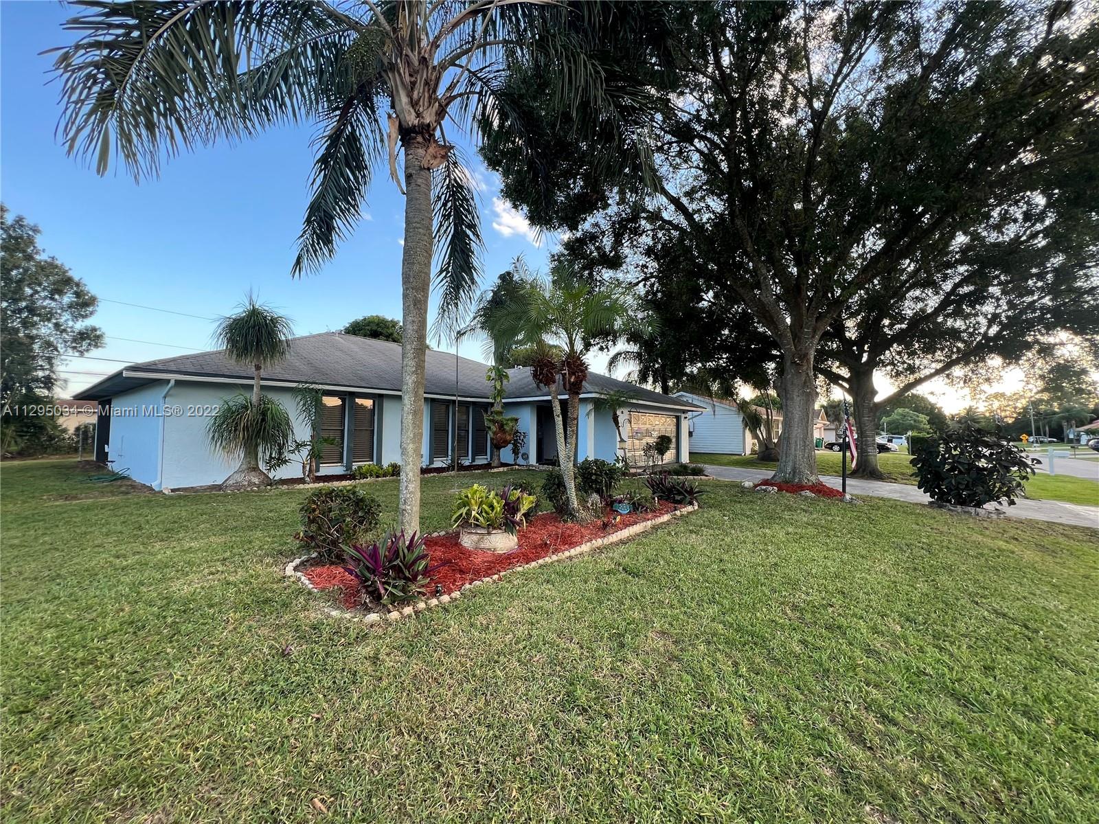 PORT ST LUCIE SECTION 11 - Residential