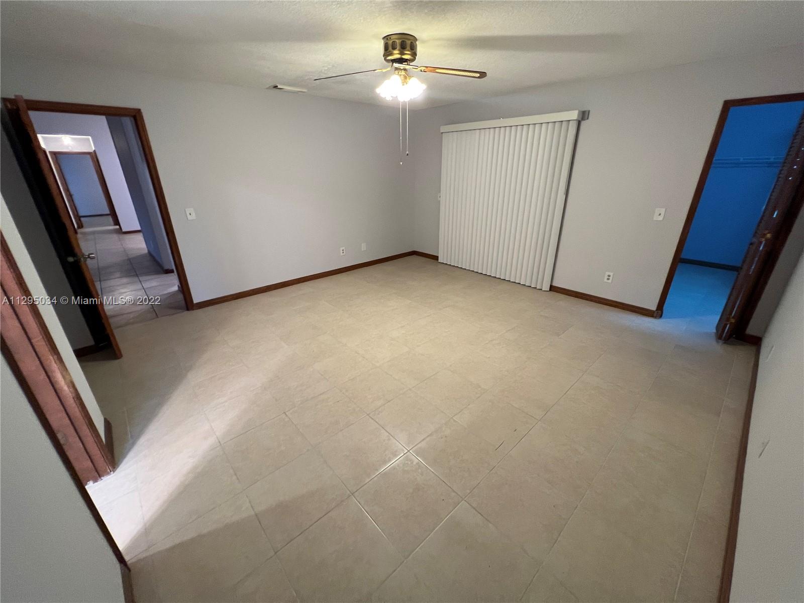 PORT ST LUCIE SECTION 11 - Residential