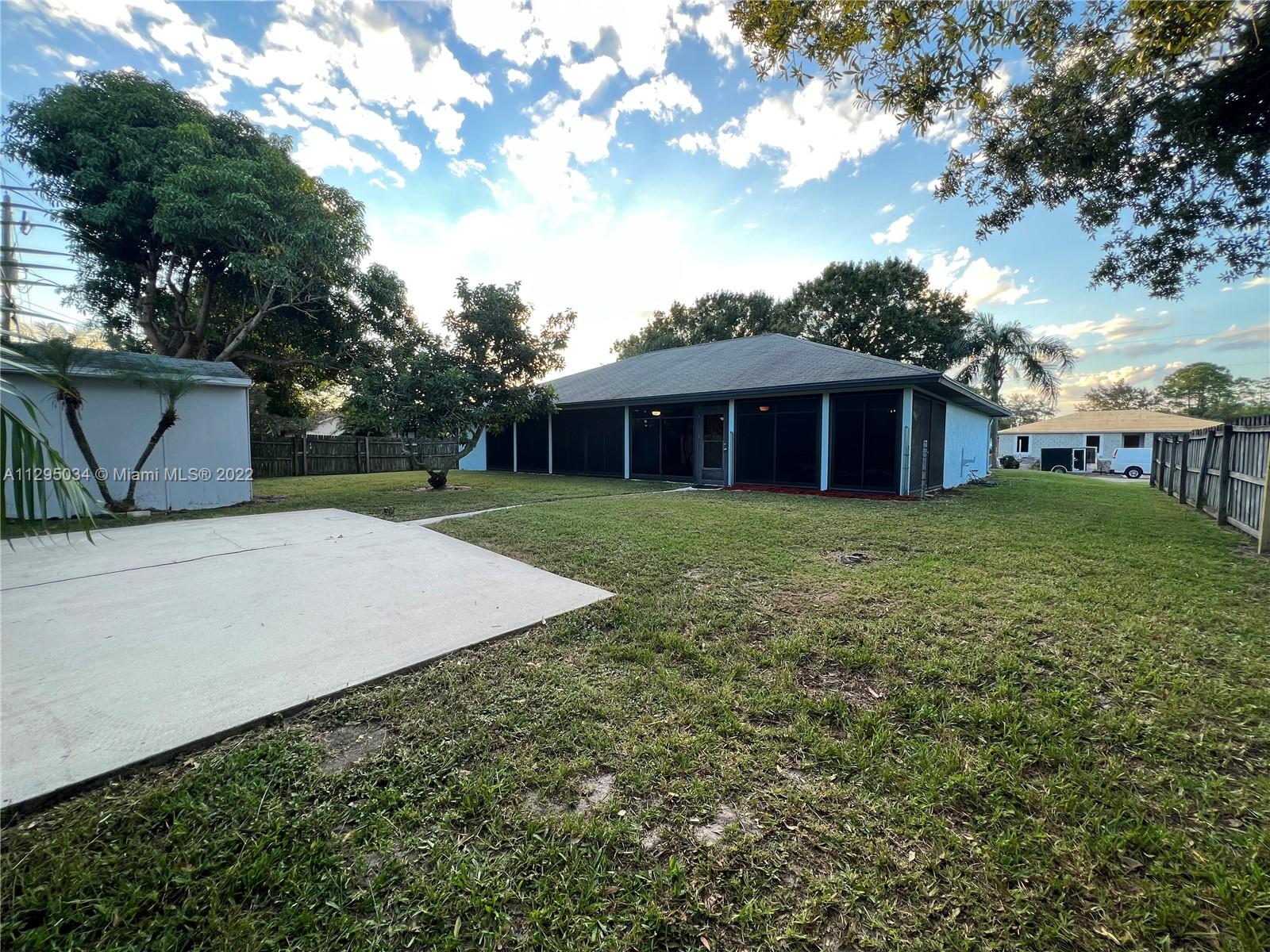 PORT ST LUCIE SECTION 11 - Residential