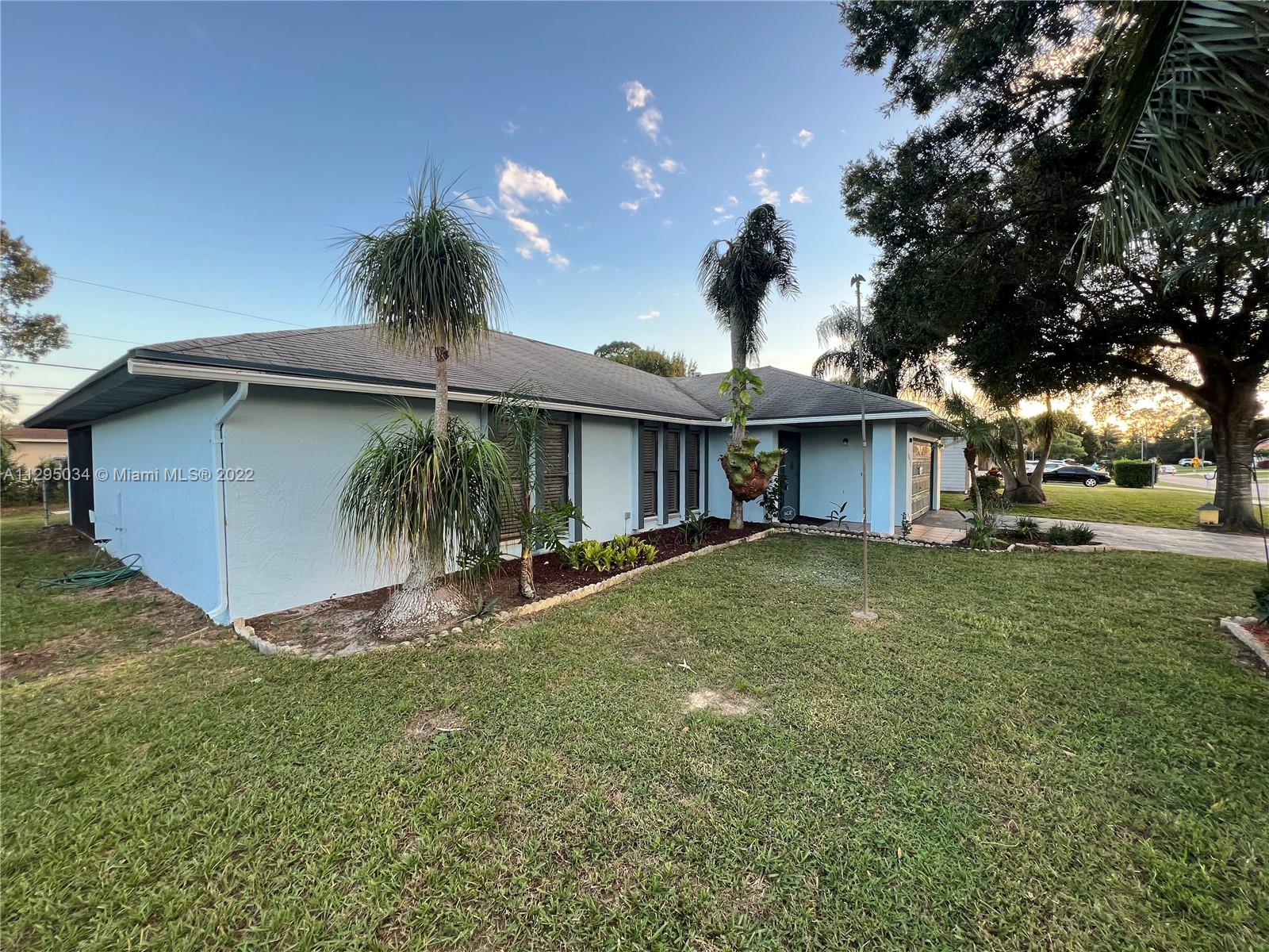 PORT ST LUCIE SECTION 11 - Residential
