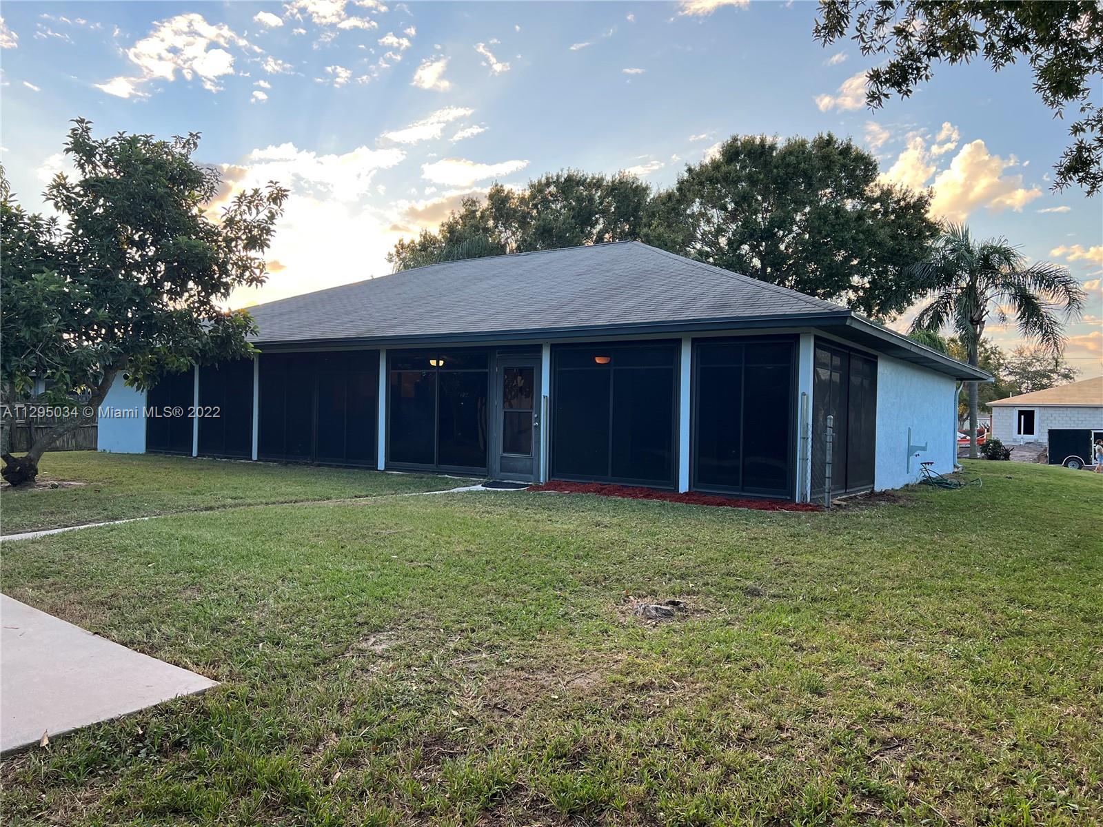 PORT ST LUCIE SECTION 11 - Residential