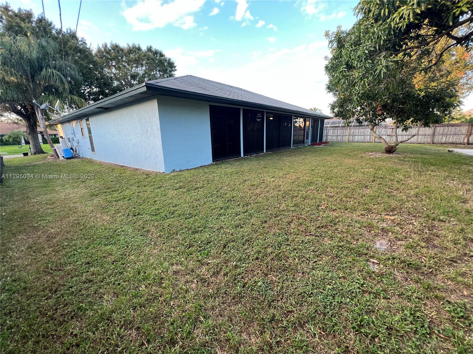 PORT ST LUCIE SECTION 11 - Residential