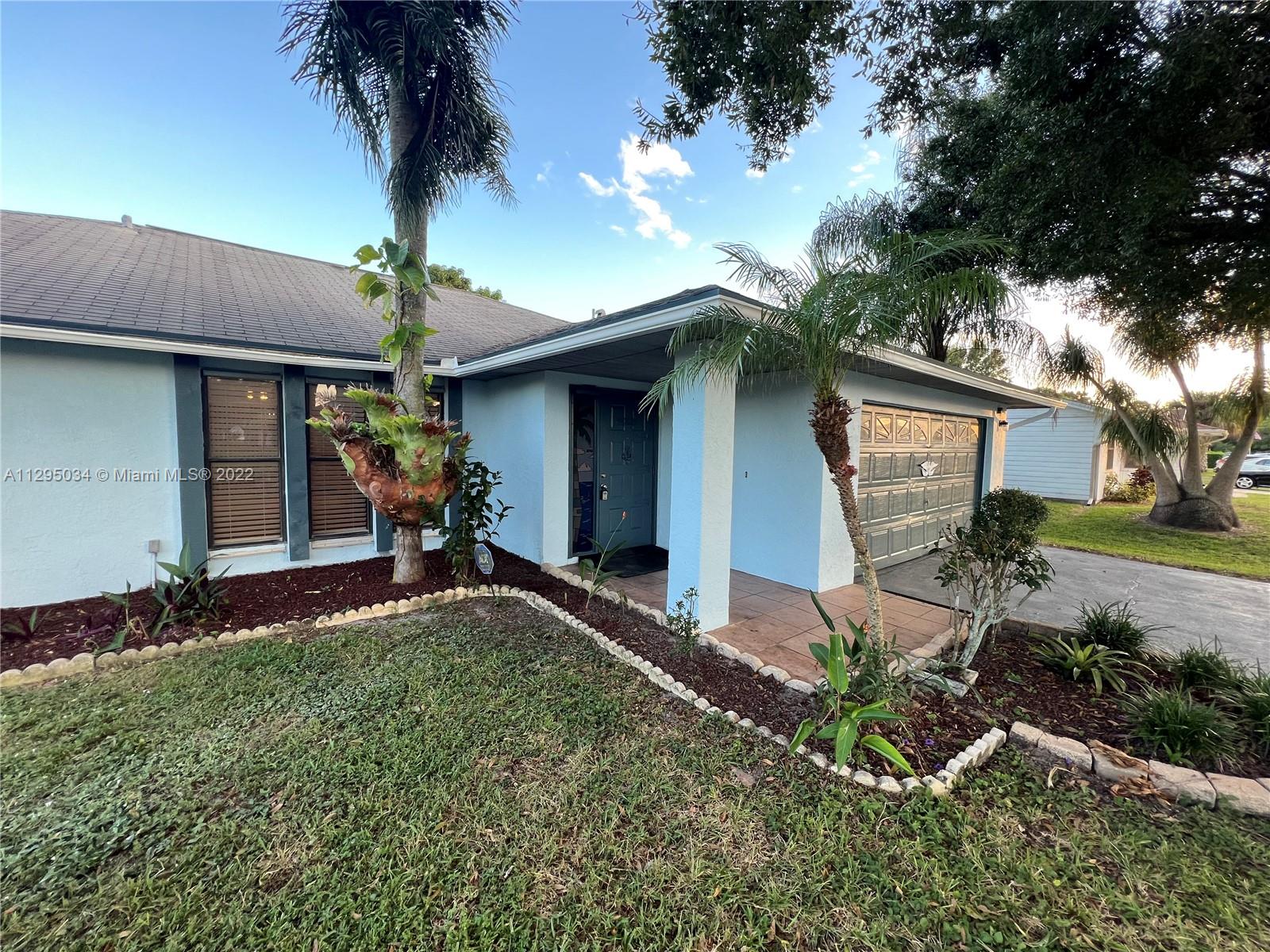 PORT ST LUCIE SECTION 11 - Residential