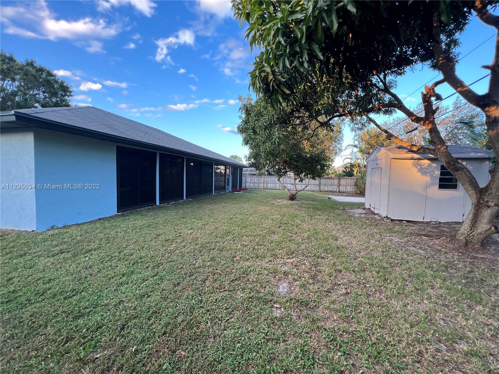 PORT ST LUCIE SECTION 11 - Residential