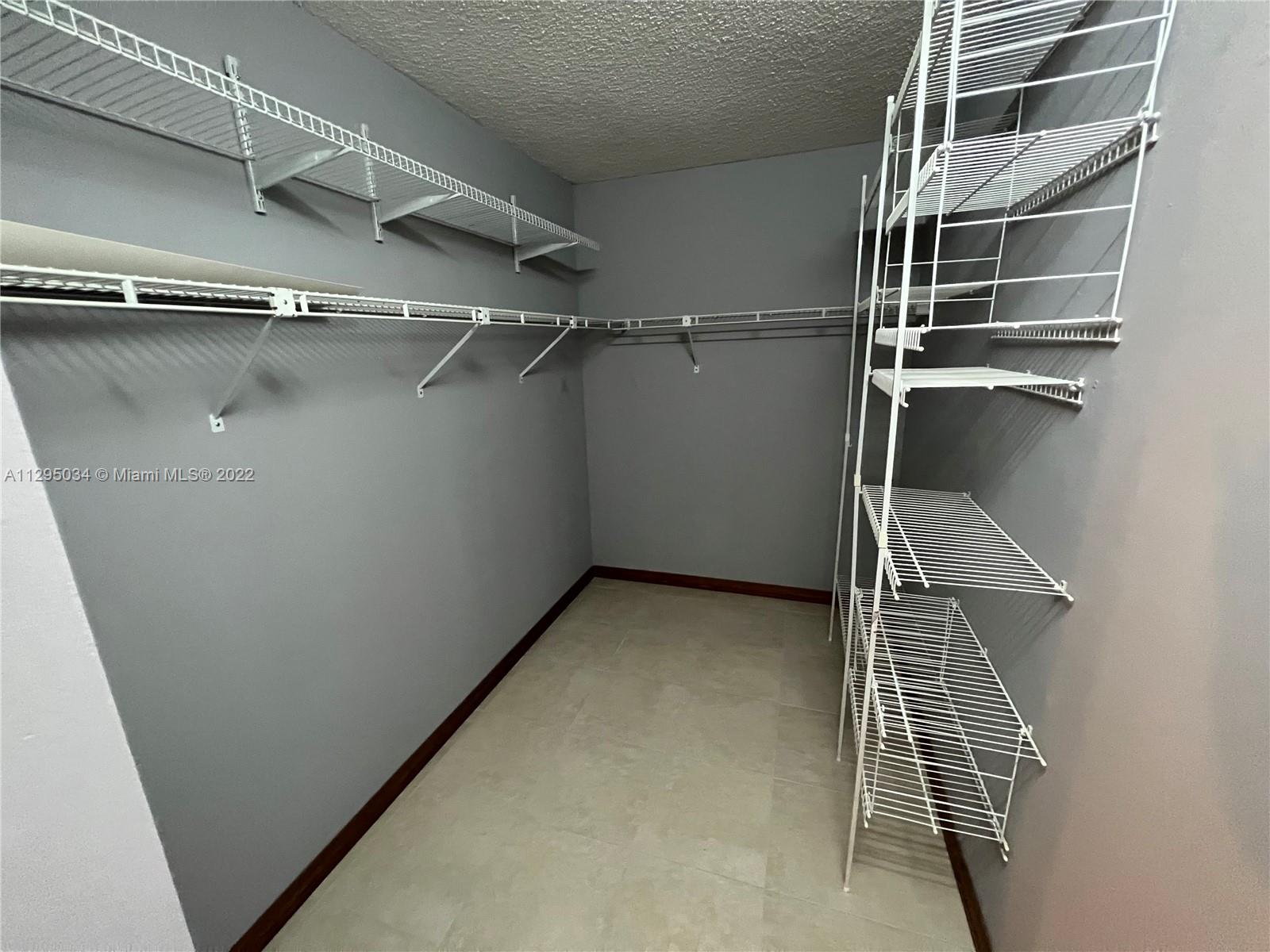 PORT ST LUCIE SECTION 11 - Residential