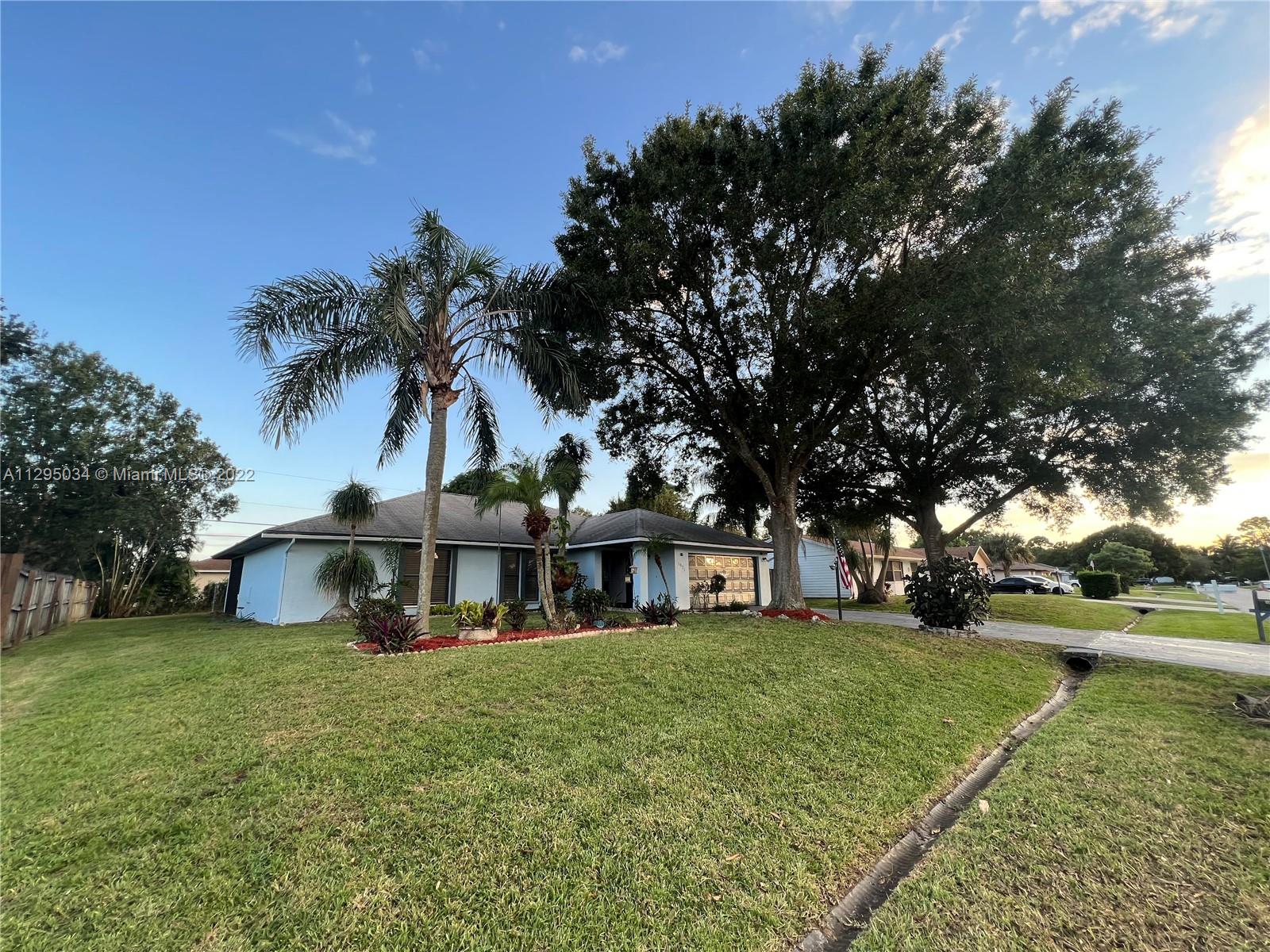 PORT ST LUCIE SECTION 11 - Residential