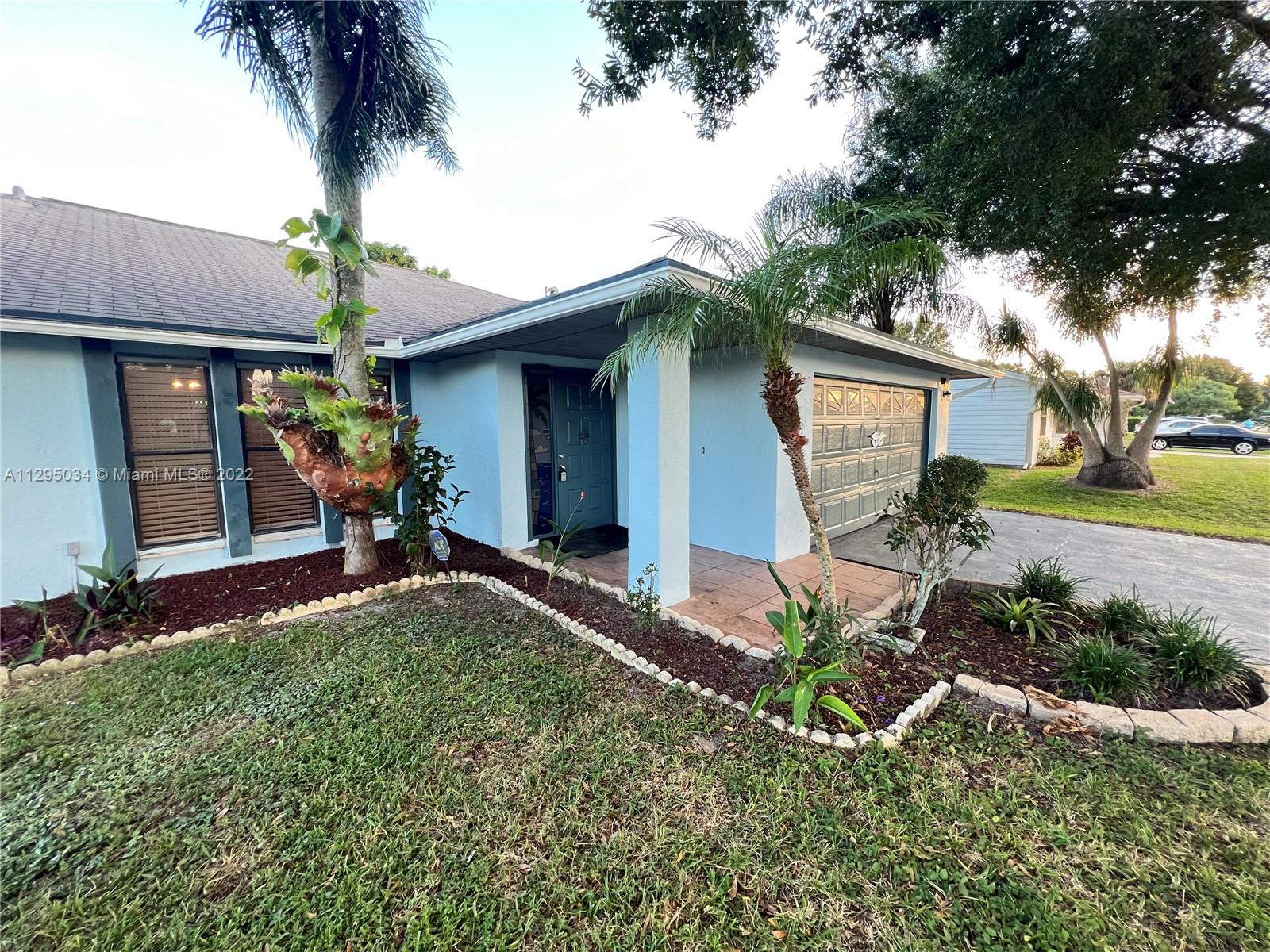 PORT ST LUCIE SECTION 11 - Residential