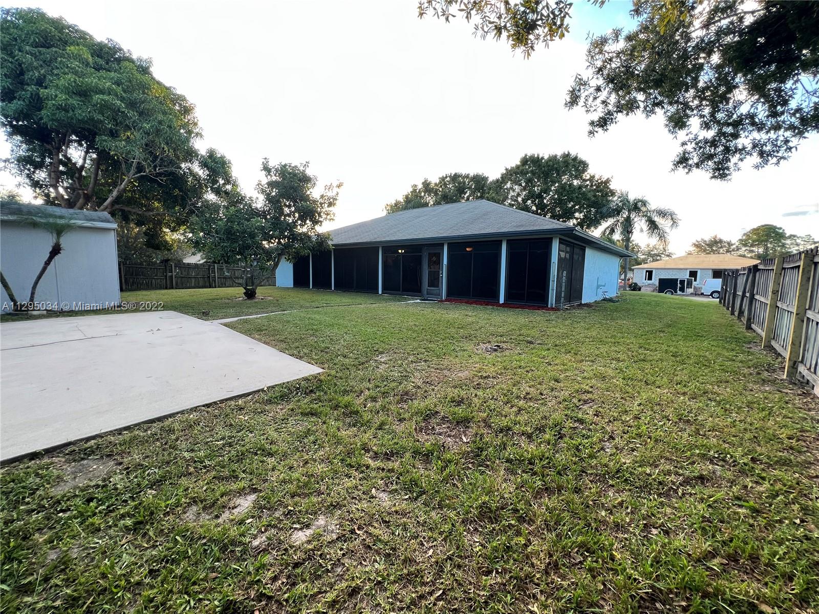 PORT ST LUCIE SECTION 11 - Residential