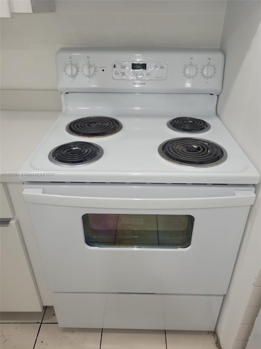 SAMARI LAKE EAST CONDO - Residential Lease