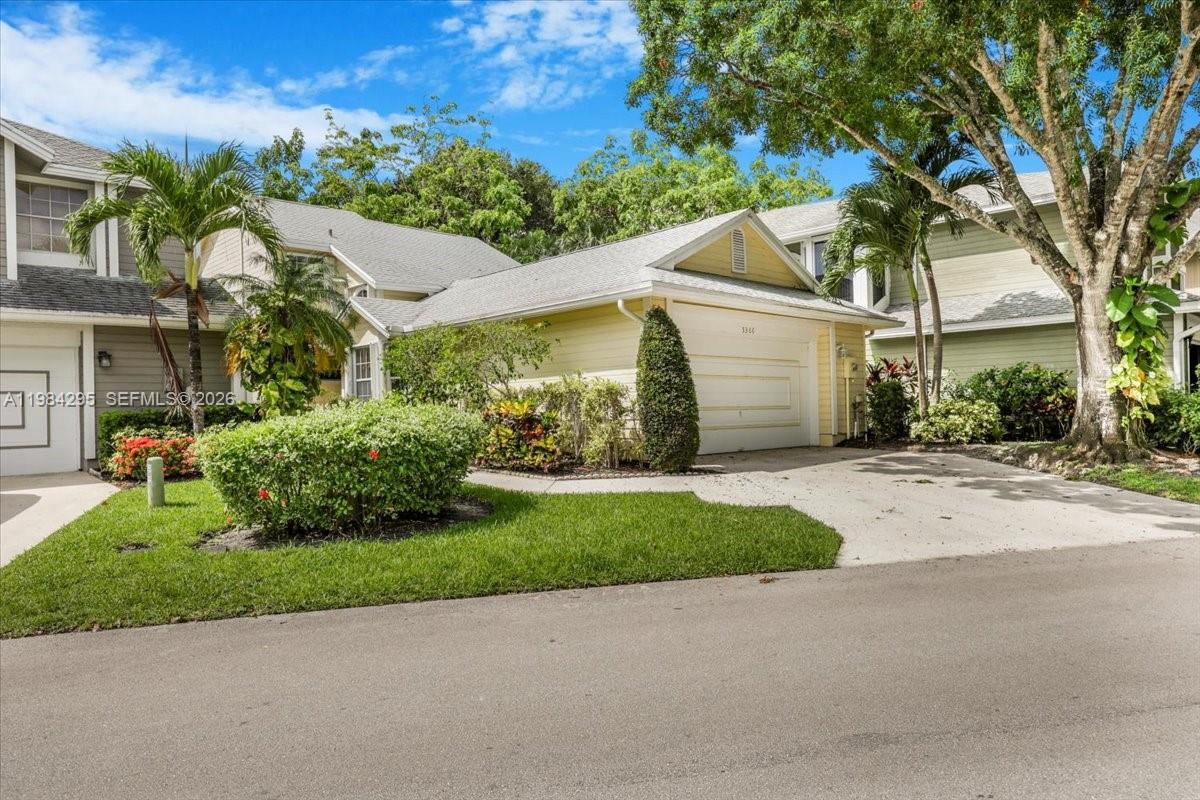 Beautiful 3 Bedroom 2 1/2 Bath, 2 car garage home with vaulted ceilings, lots of natural light, new carpet, freshly
painted inside. This property is in an upscale gated community with great amenities, including 2 pools, tennis,
basketball courts, and a kids playground. Great schools, near Town Center Mall and Restaurants in central Boca.
Property located near highways. Don't miss out on this great opportunity. Use showing time to schedule showings, easy to show.