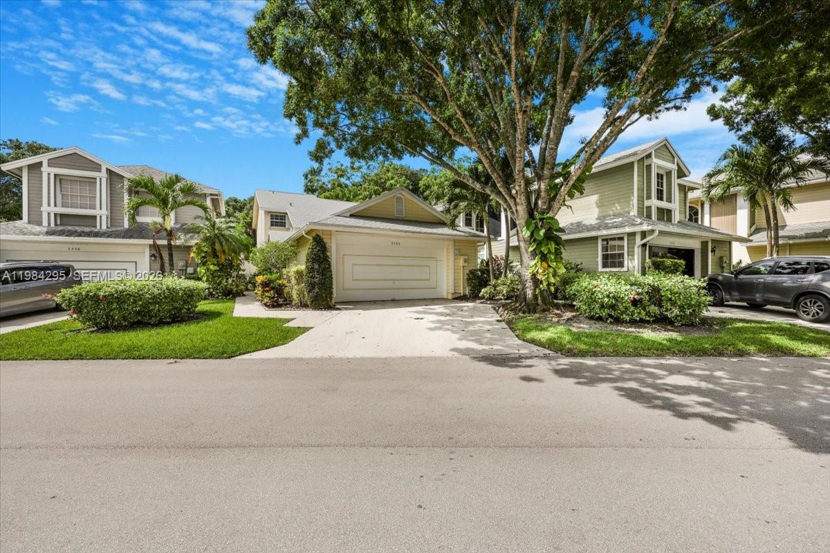 FAIRFIELD AT BOCA 4 OF CE - Residential