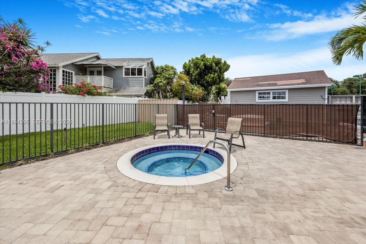 FAIRFIELD AT BOCA 4 OF CE - Residential