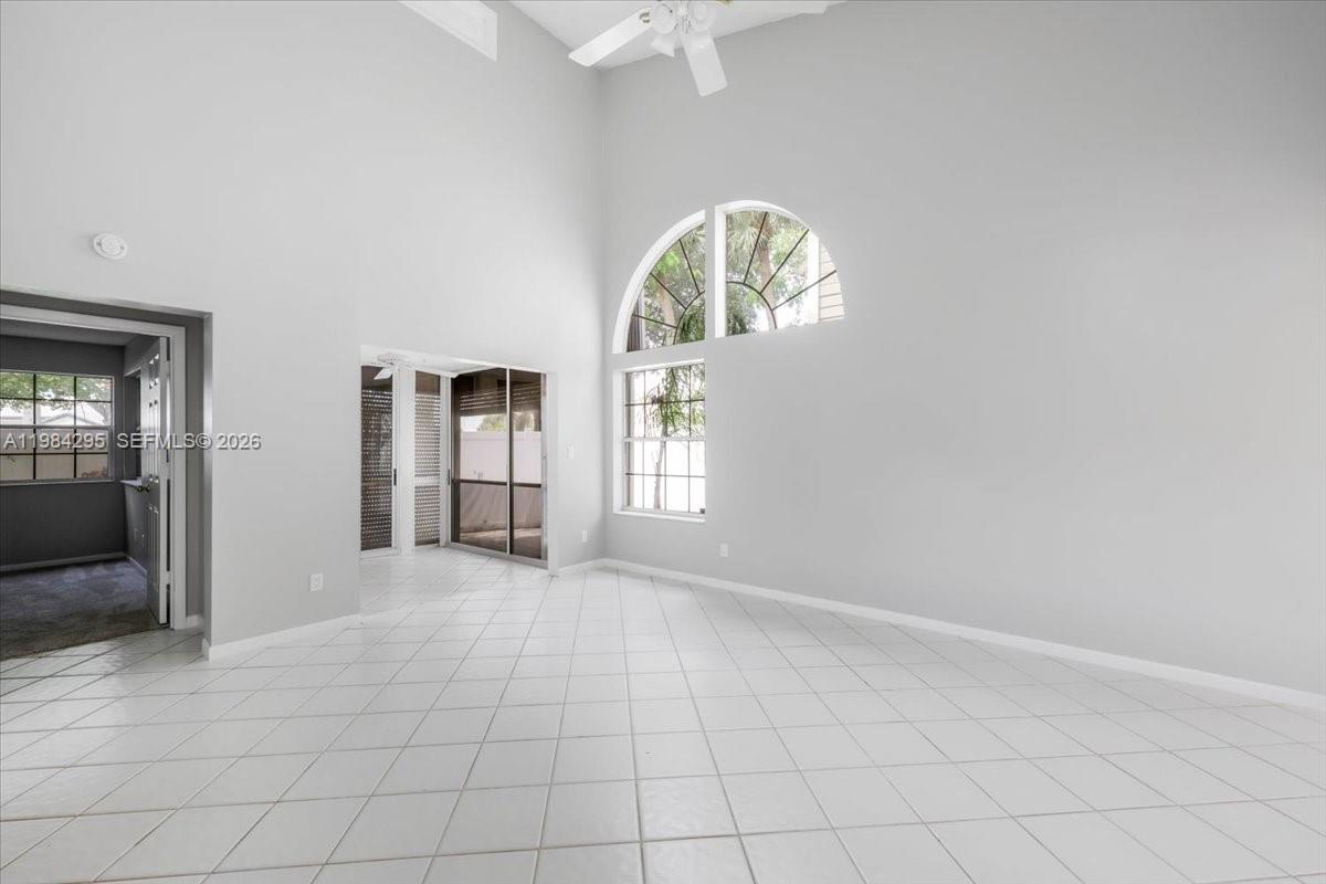 FAIRFIELD AT BOCA 4 OF CE - Residential