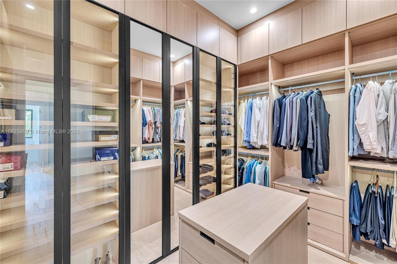 ANDREWS & BIGMAN SUB - Residential