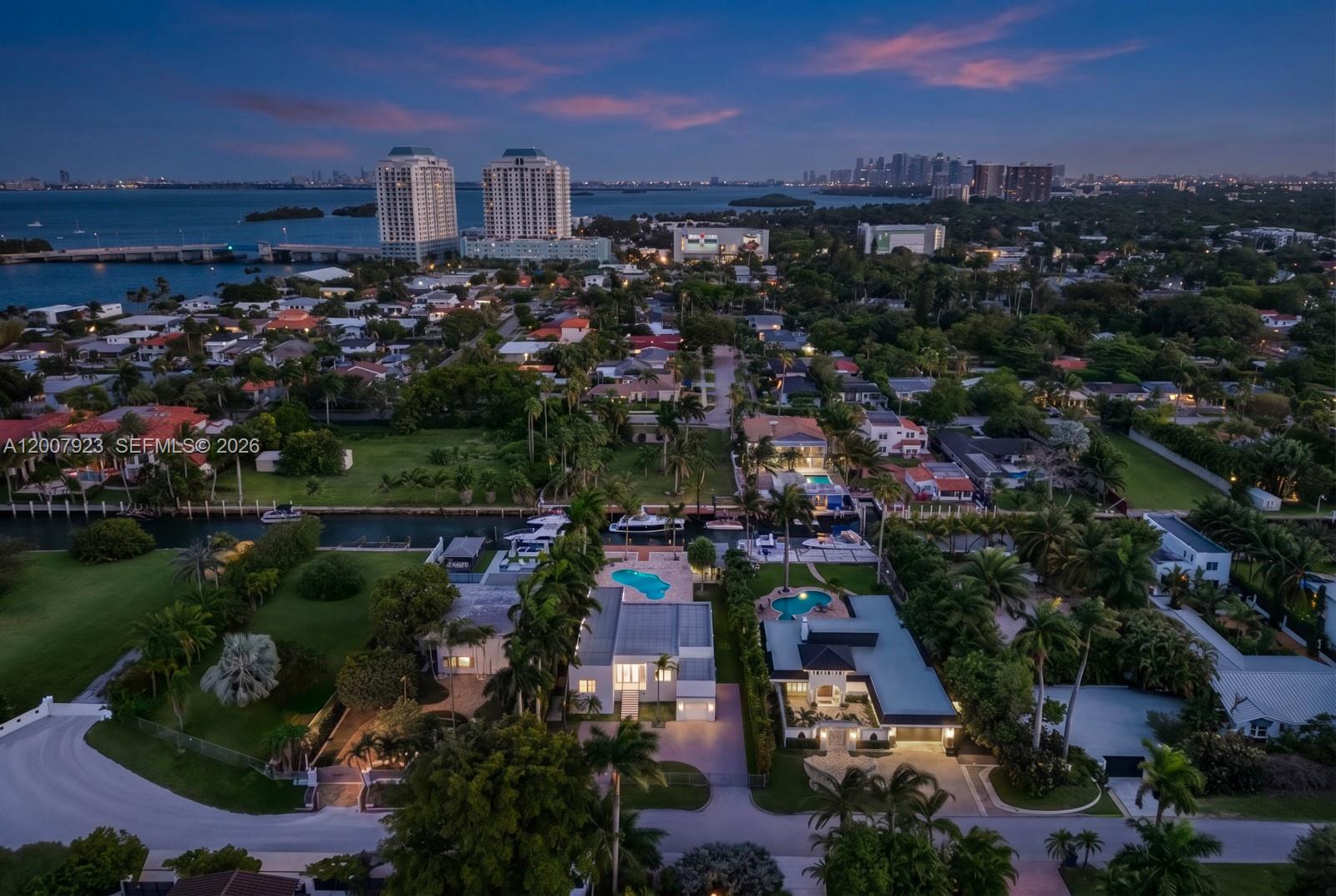 ADEMAR PARK AMD PL - Residential