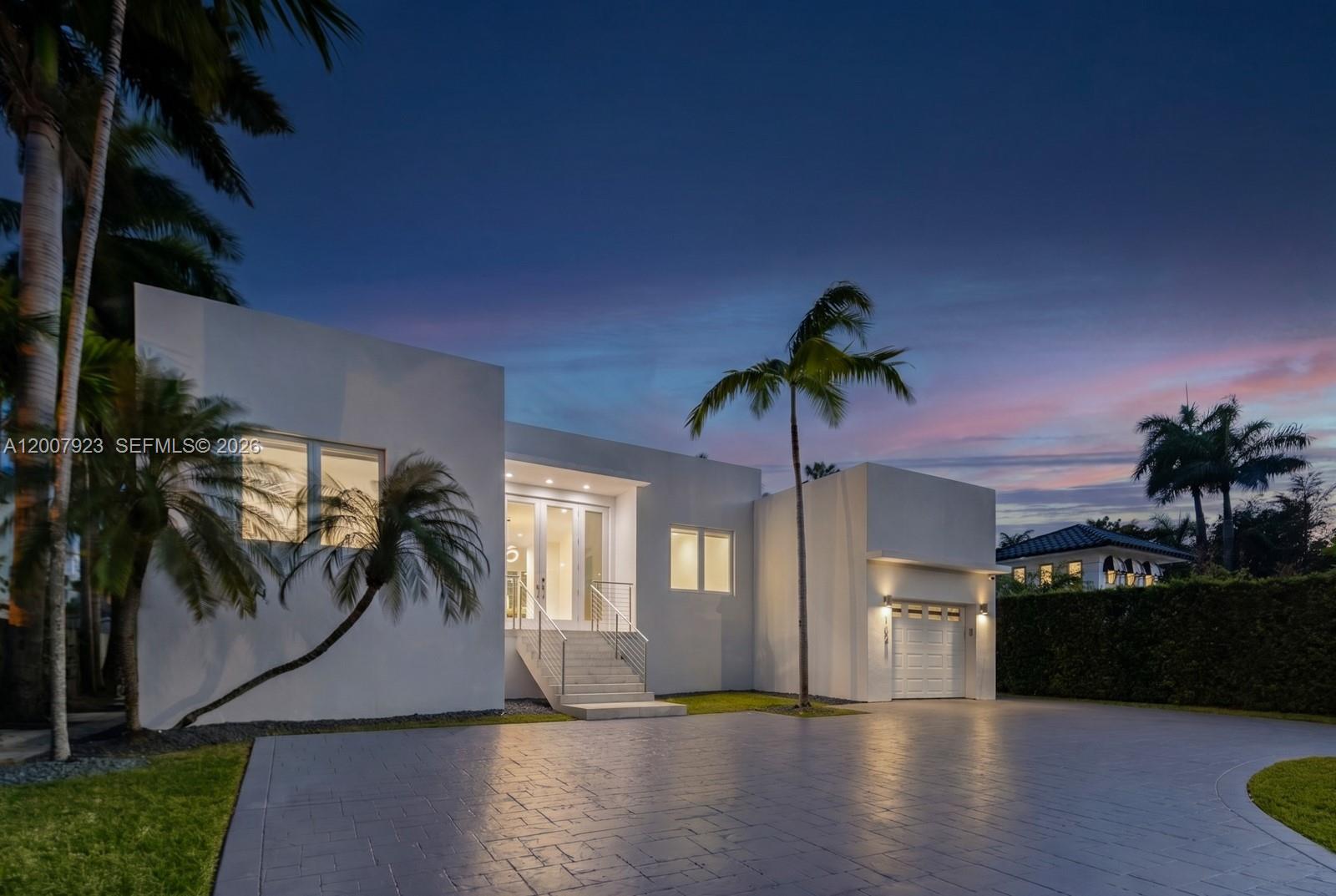 ADEMAR PARK AMD PL - Residential