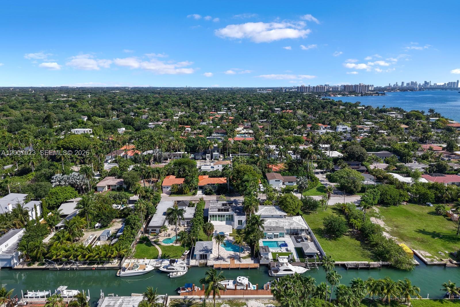 ADEMAR PARK AMD PL - Residential