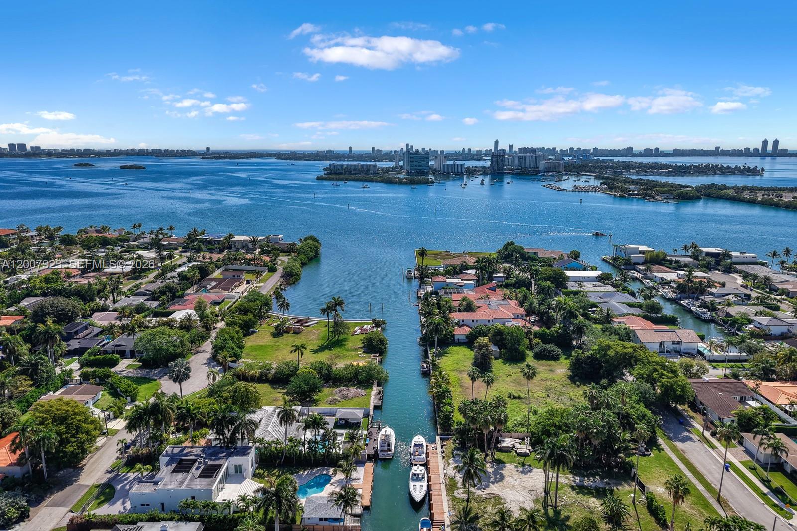 ADEMAR PARK AMD PL - Residential