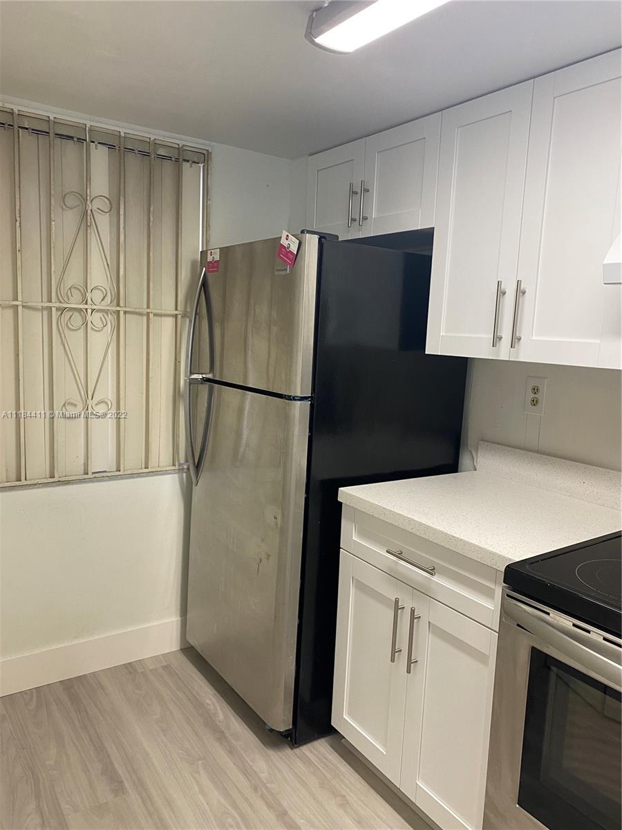 VISTA DEL LAGO I CONDO - Residential Lease