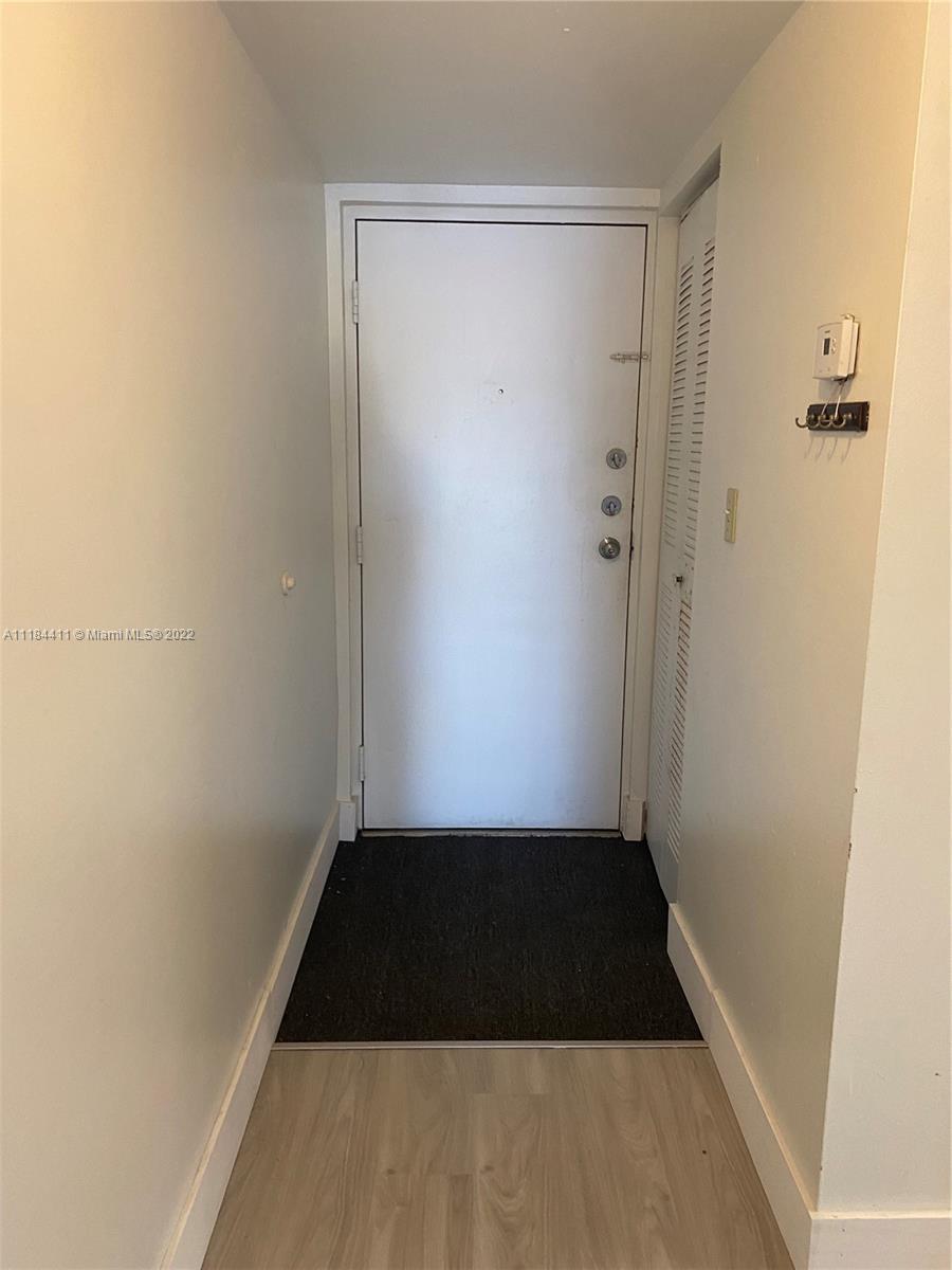 VISTA DEL LAGO I CONDO - Residential Lease