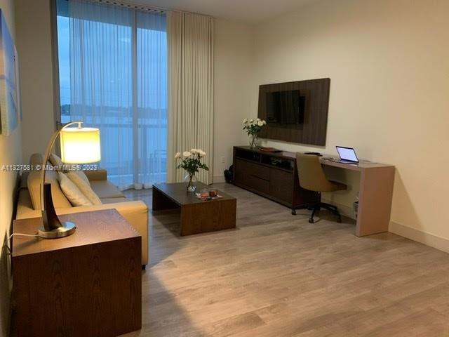 COSTA HOLLYWOOD CONDO - Residential