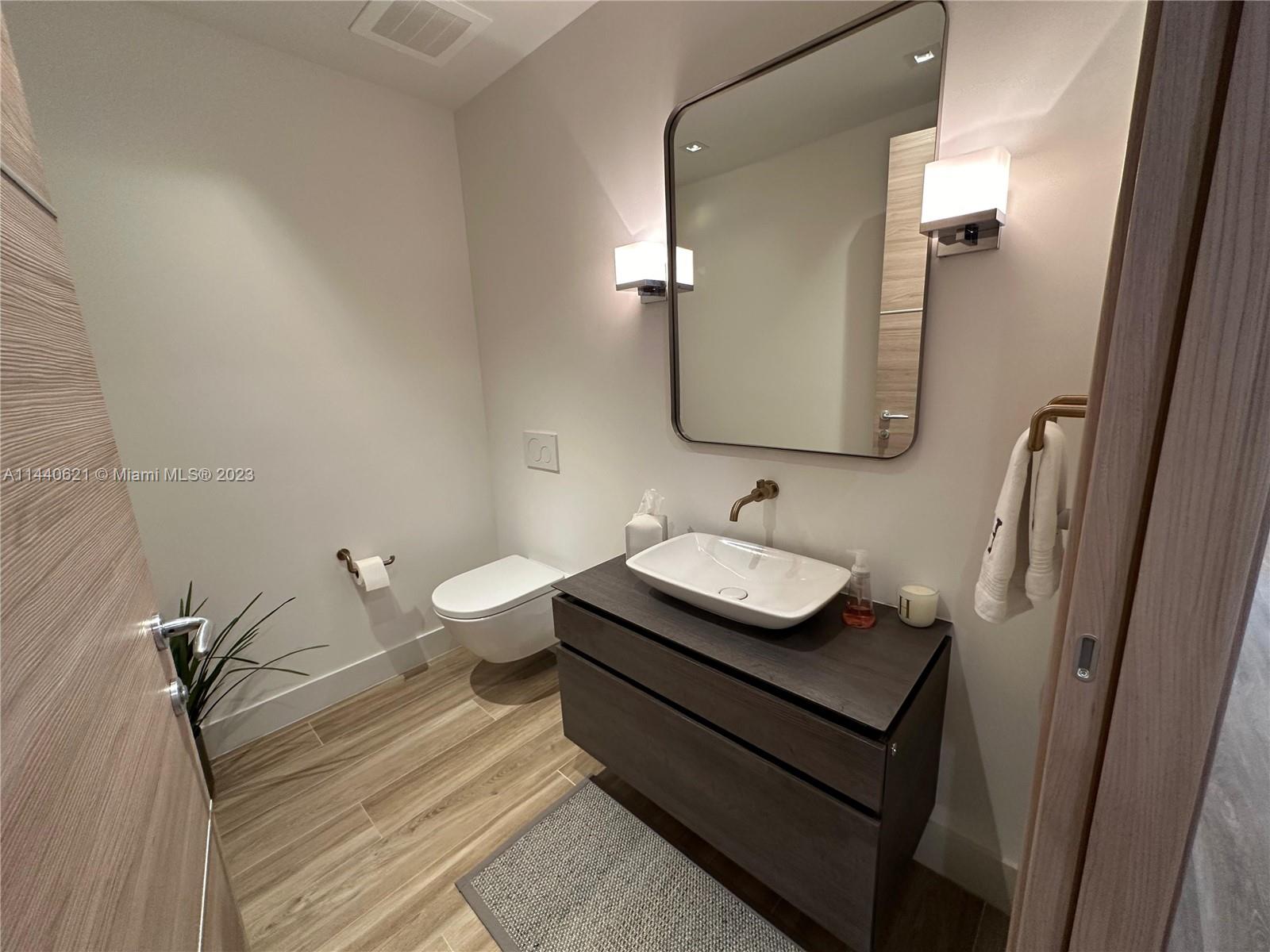 Villa Valencia - Residential Lease