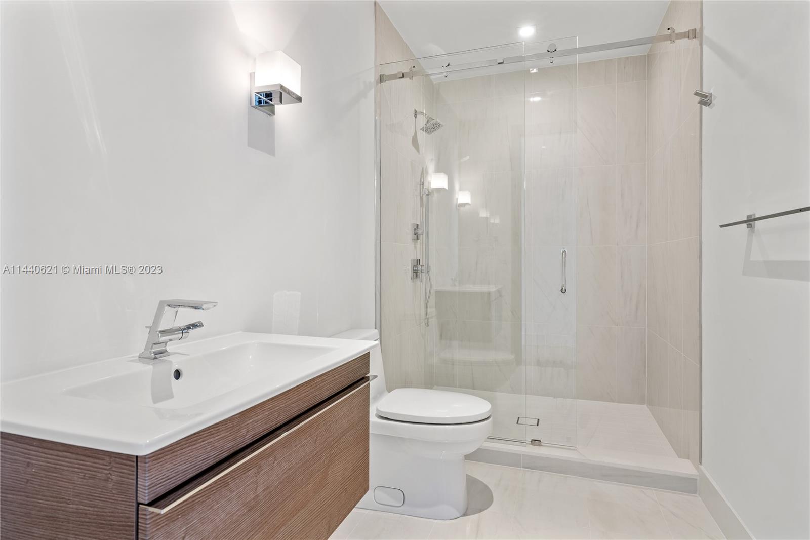 Villa Valencia - Residential Lease