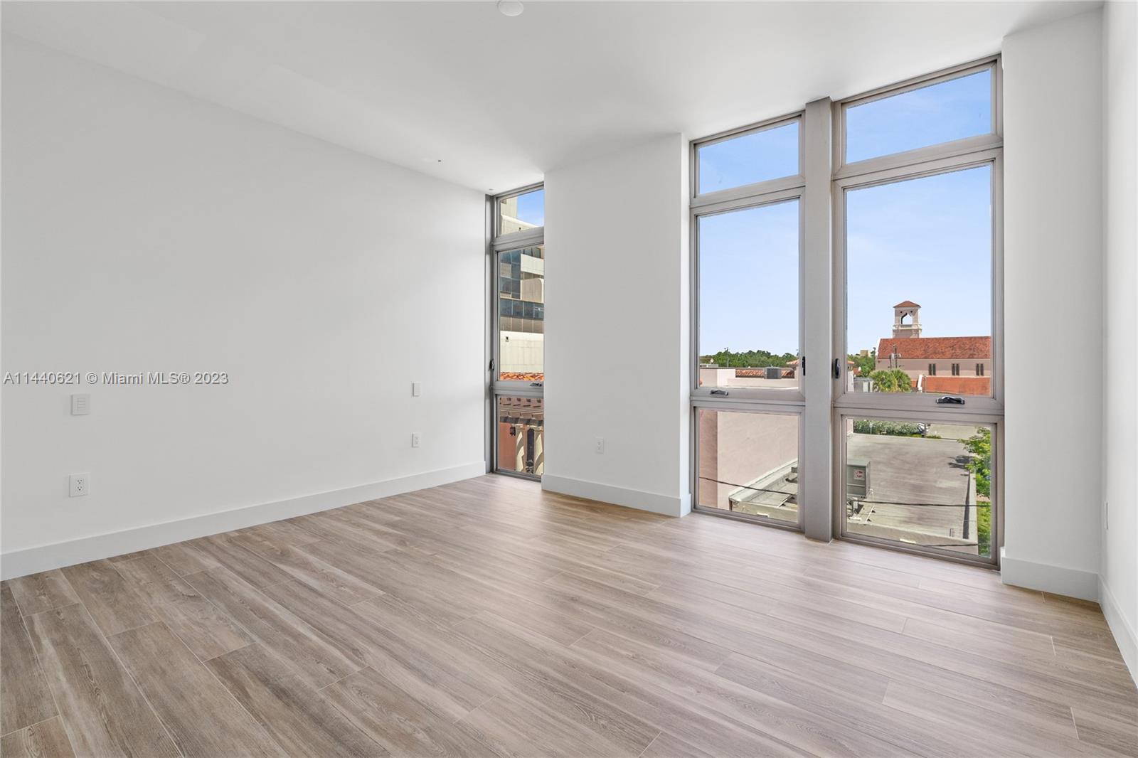 Villa Valencia - Residential Lease
