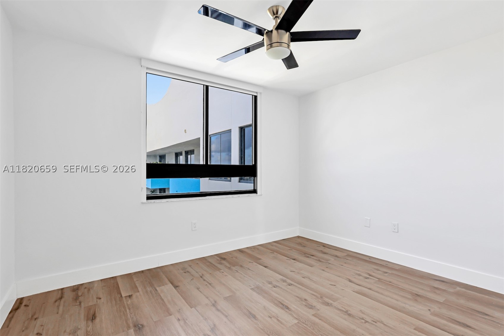 THE WAVERLY AT SOUTH BEAC - Residential