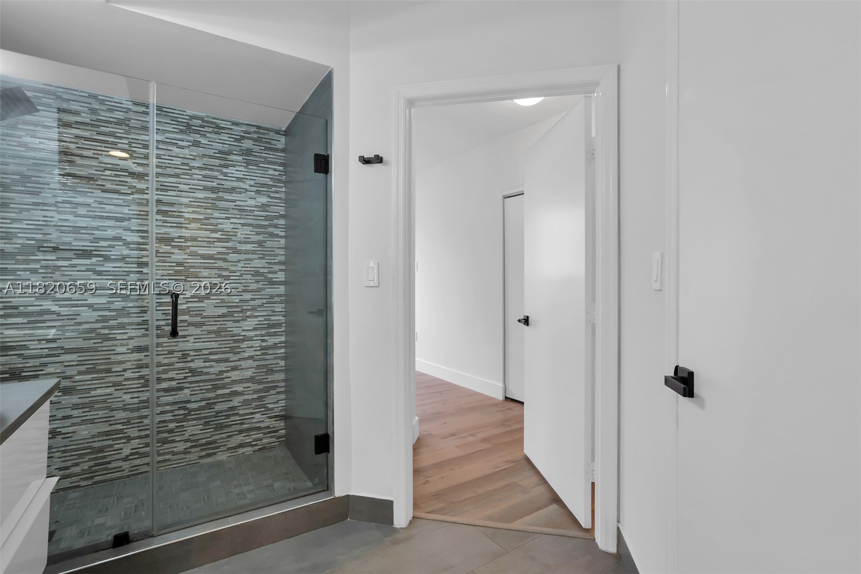 THE WAVERLY AT SOUTH BEAC - Residential
