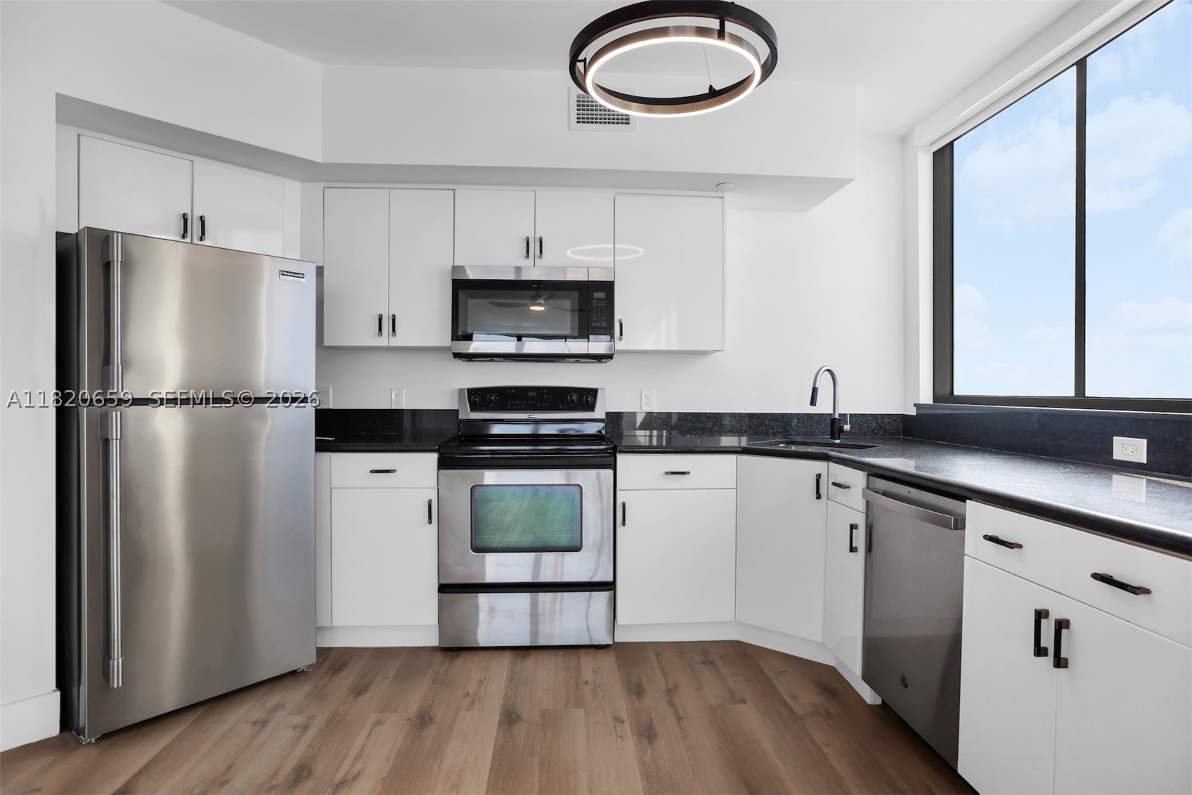 THE WAVERLY AT SOUTH BEAC - Residential
