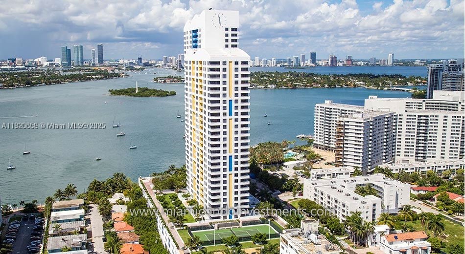 THE WAVERLY AT SOUTH BEAC - Residential