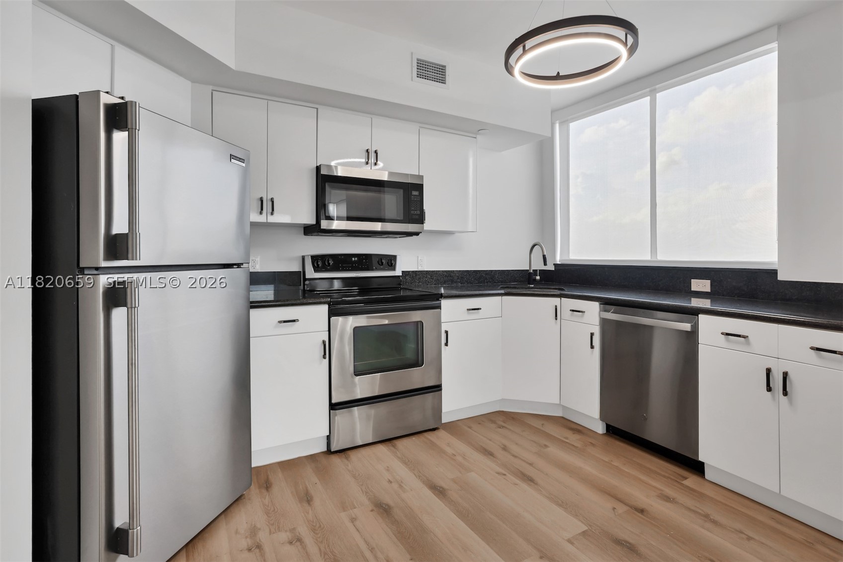 THE WAVERLY AT SOUTH BEAC - Residential