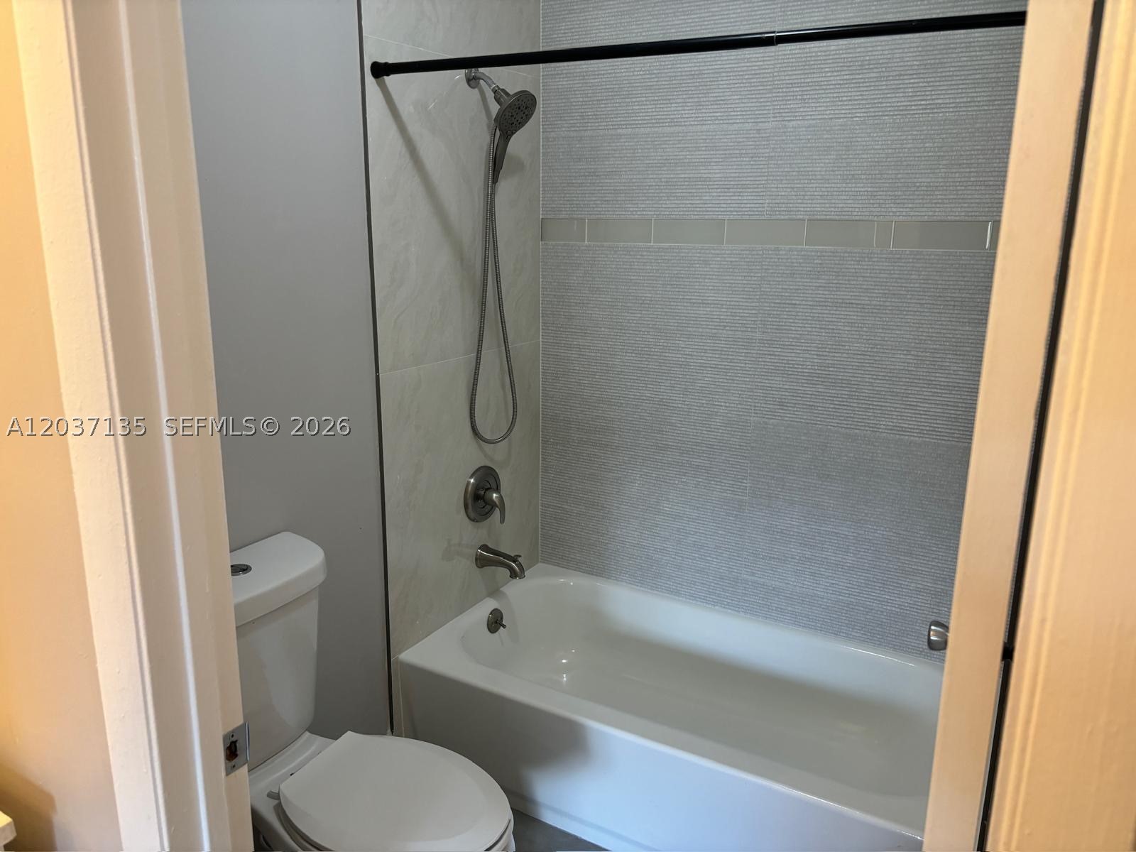 CORAL WEST CONDO - Residential Lease