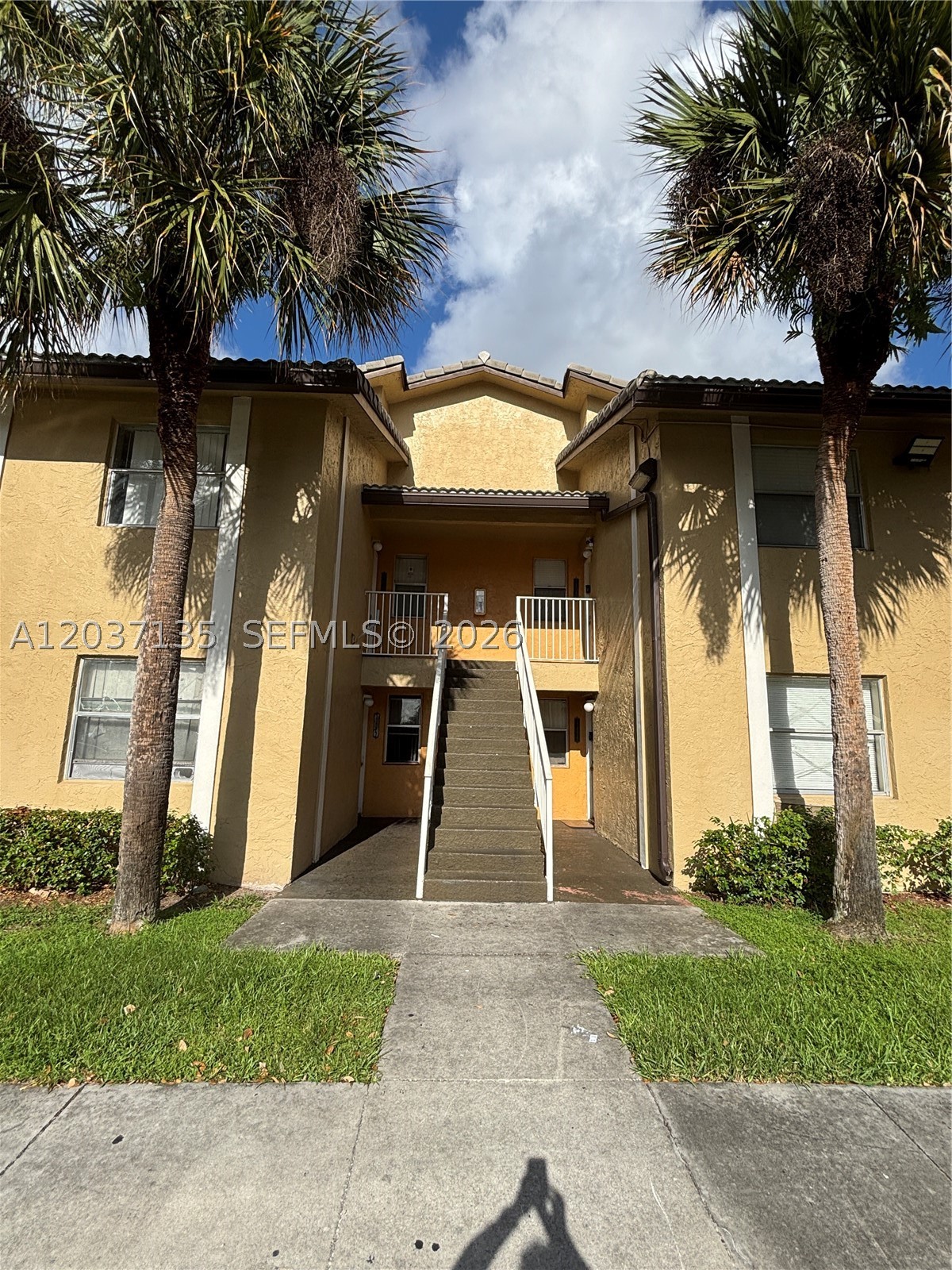 CORAL WEST CONDO - Residential Lease