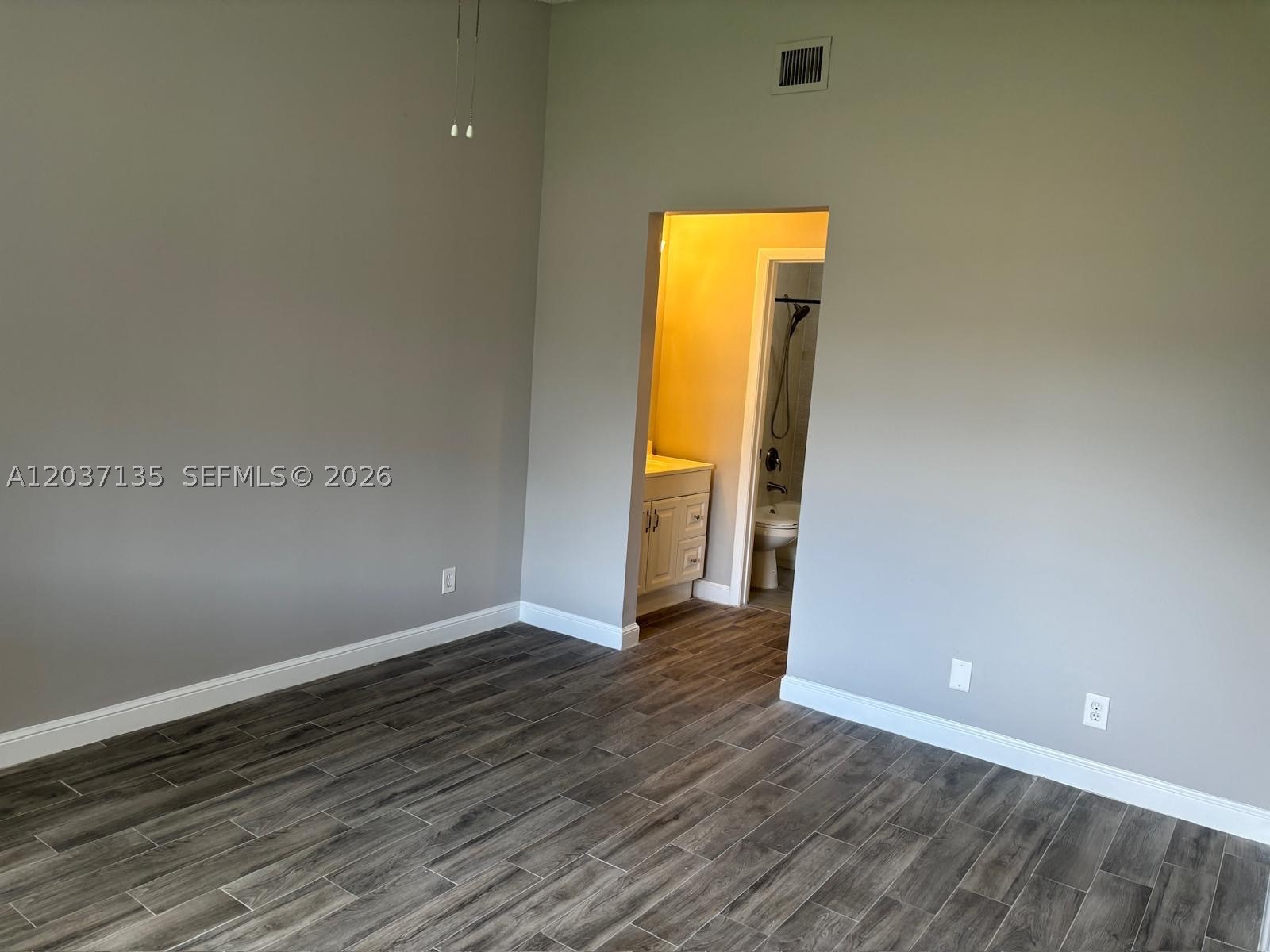 CORAL WEST CONDO - Residential Lease